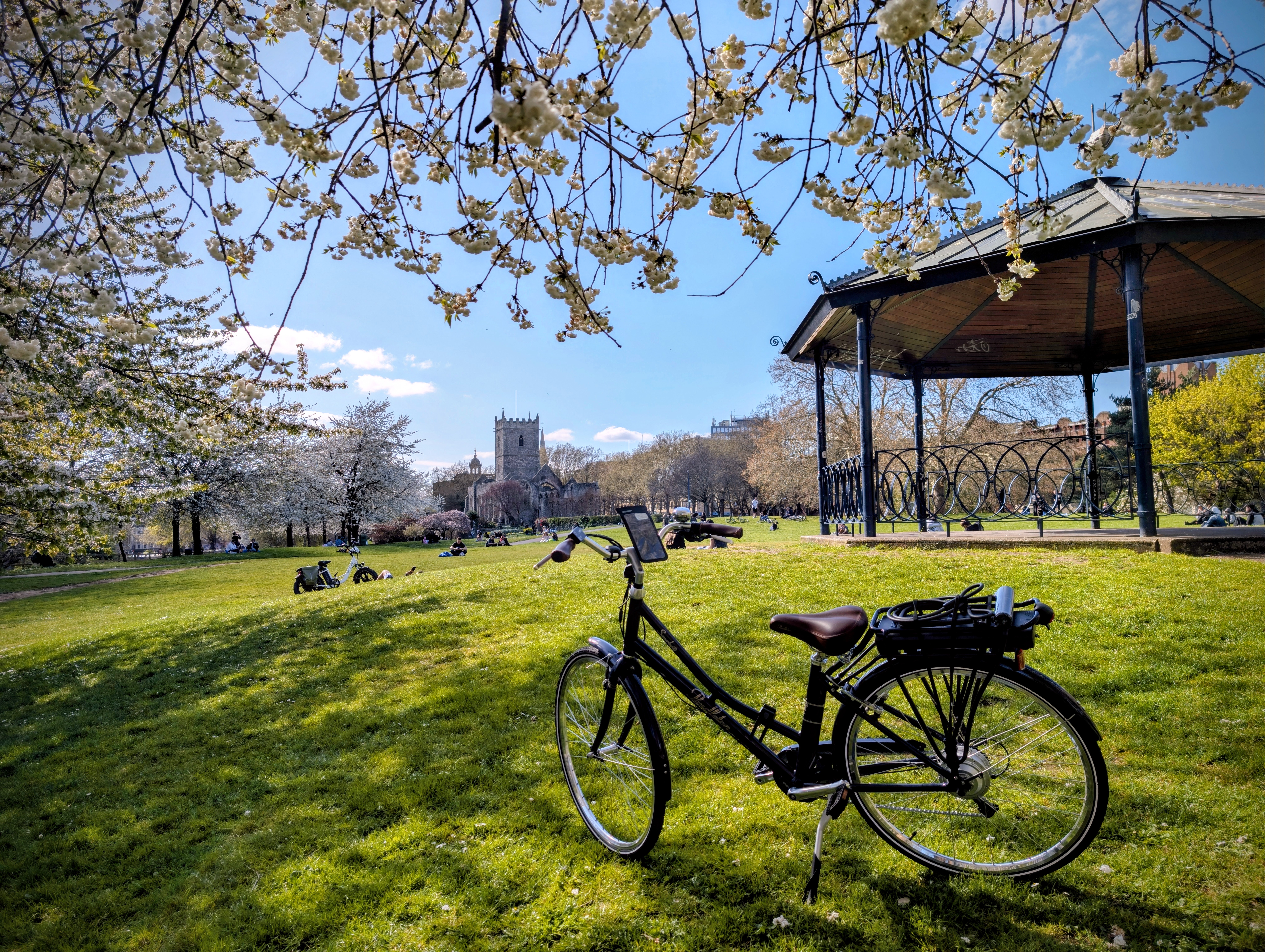 Pendleton somerby electric hybrid bike for city tour