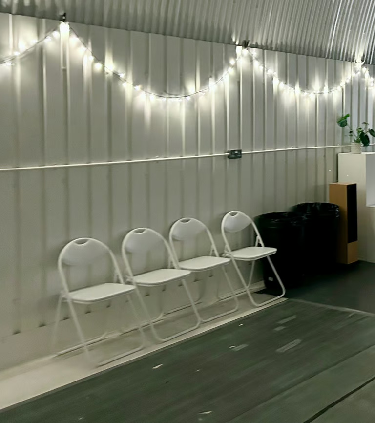 25 white conference dinner event garden folding chairs for hire