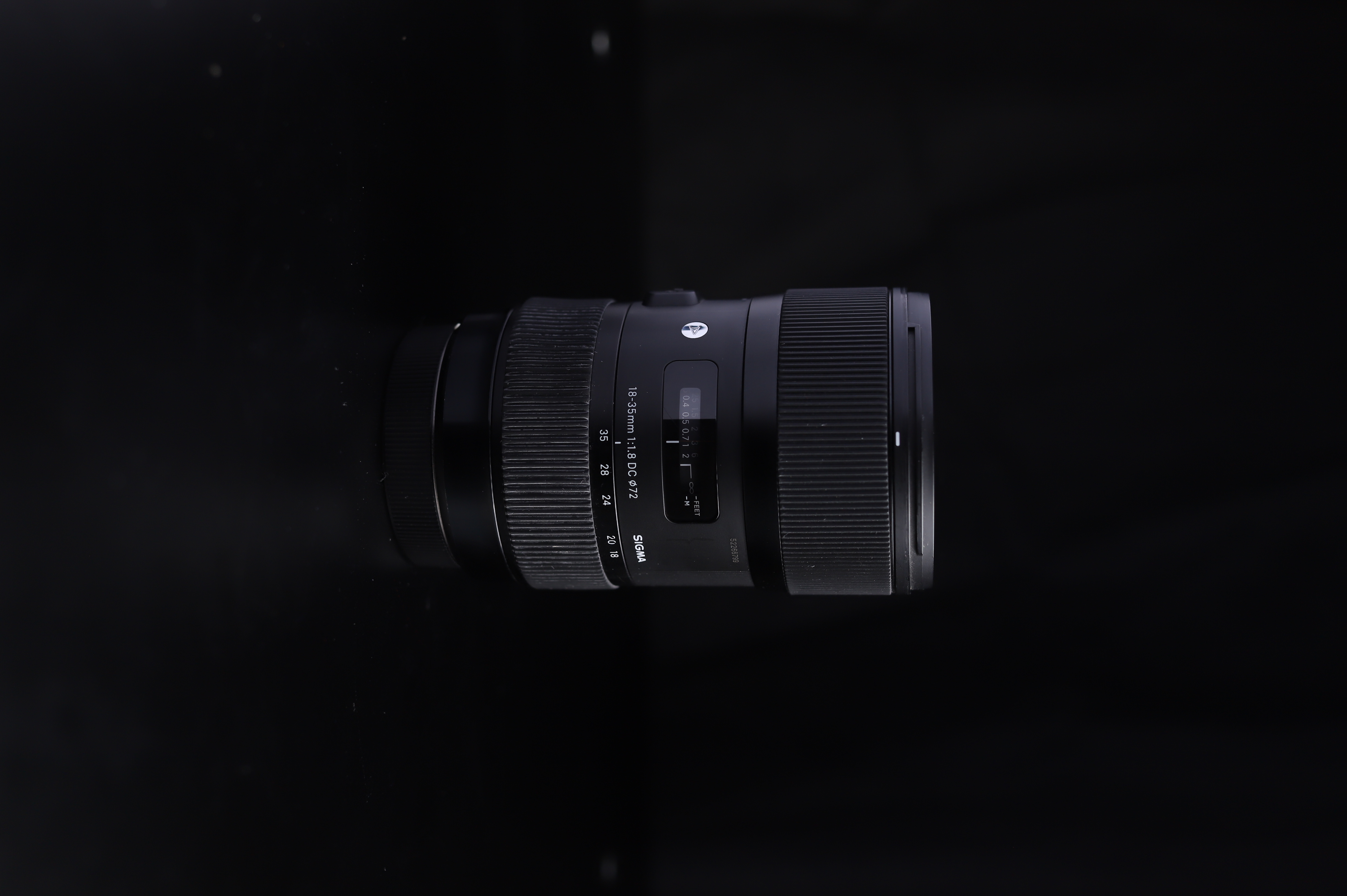 Sigma art 18-35mm f1.8 canon fit (ef)