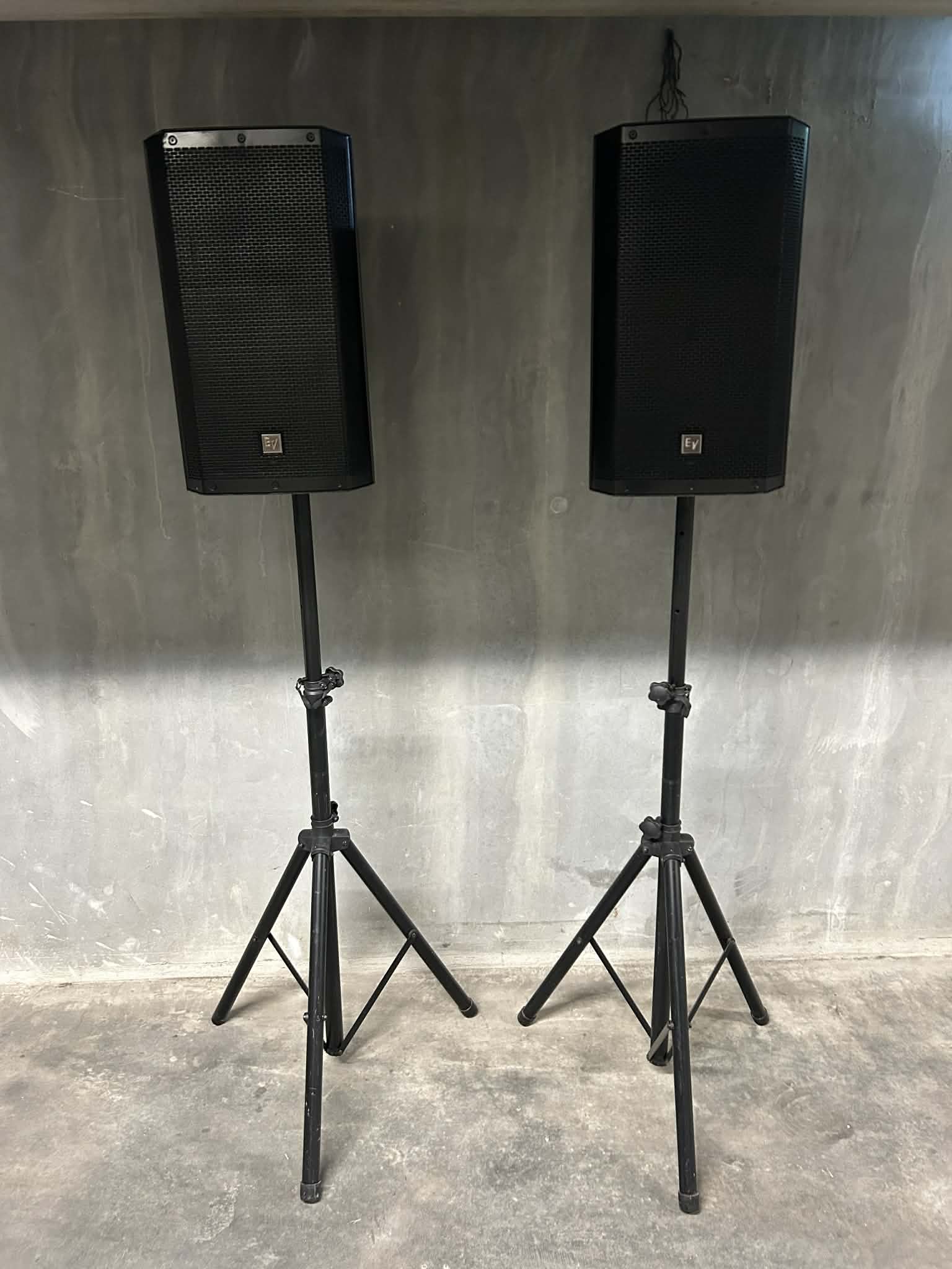 Proffessionel højtalerpakke til mindre fester