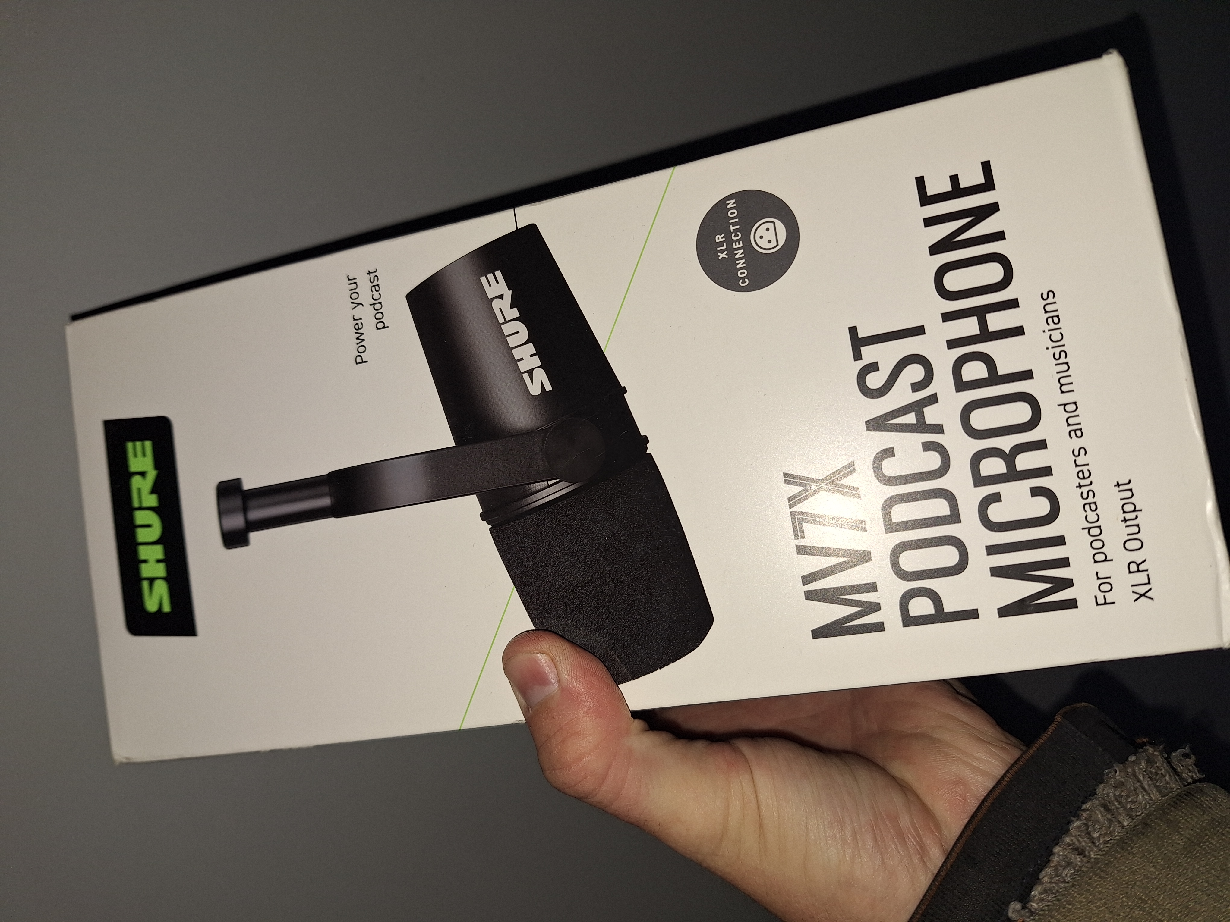 Shure mv7x podcasting microphone