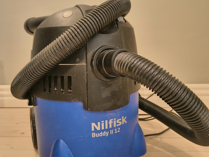 Märkä-kuivaimuri nilfisk