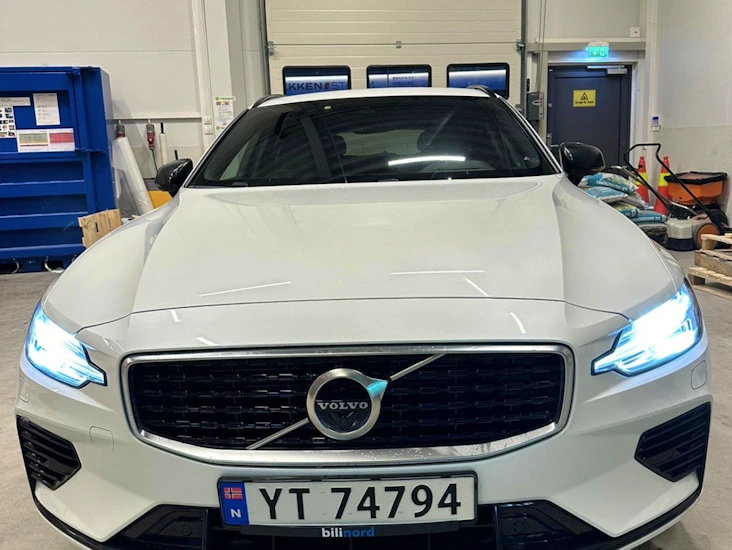 Volvo v60 t8 390hk awd r-design