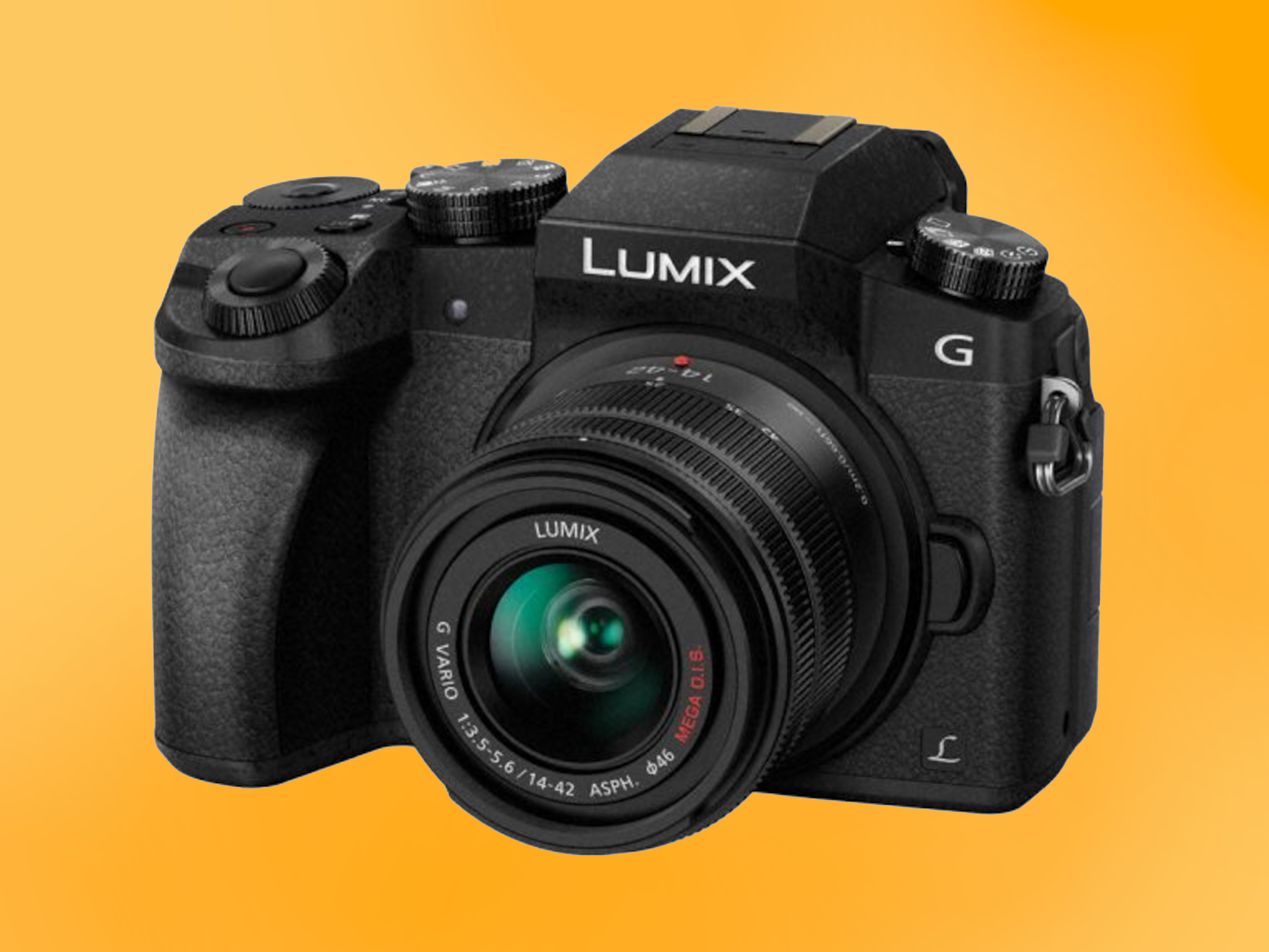 Panasonic lumix dmc-g7 with 14-42mm lens