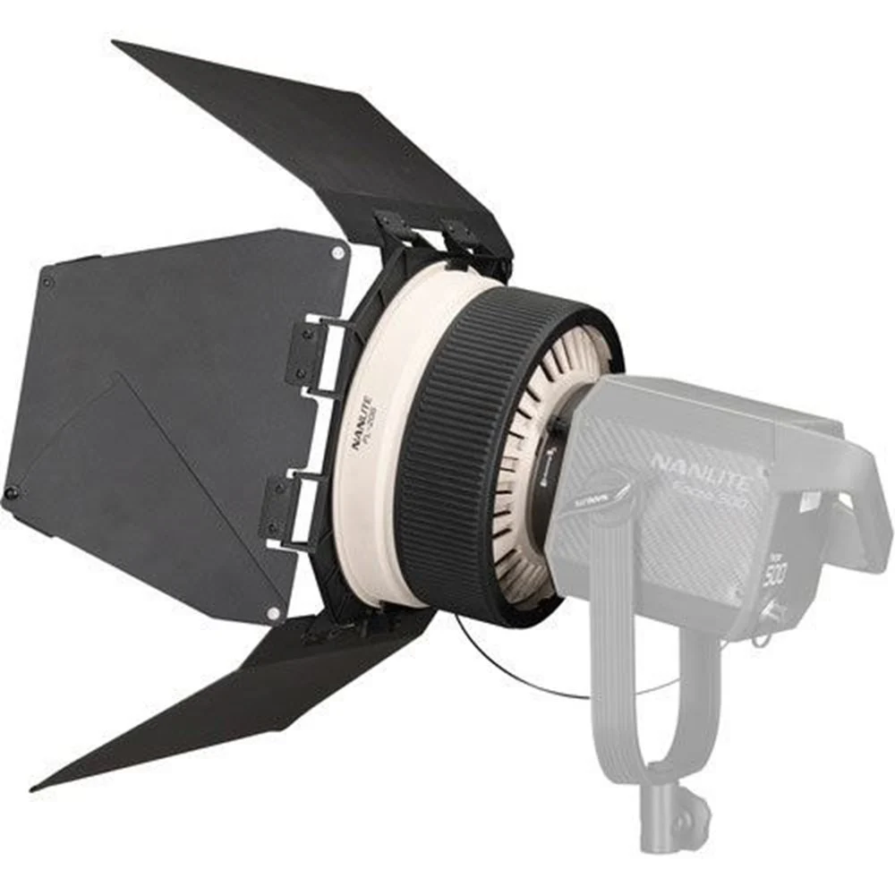 Nanlite fresnel 