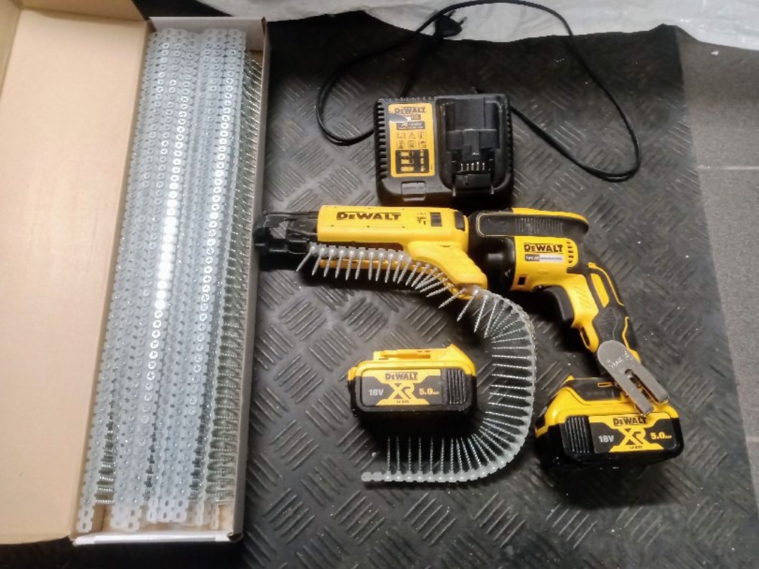 Dewalt skruvautomat