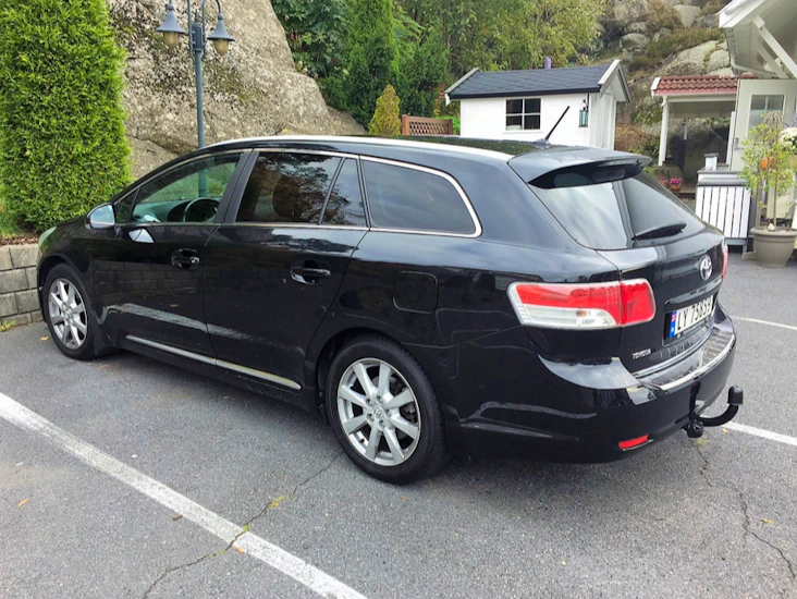 Toyota avensis stasjonsvogn