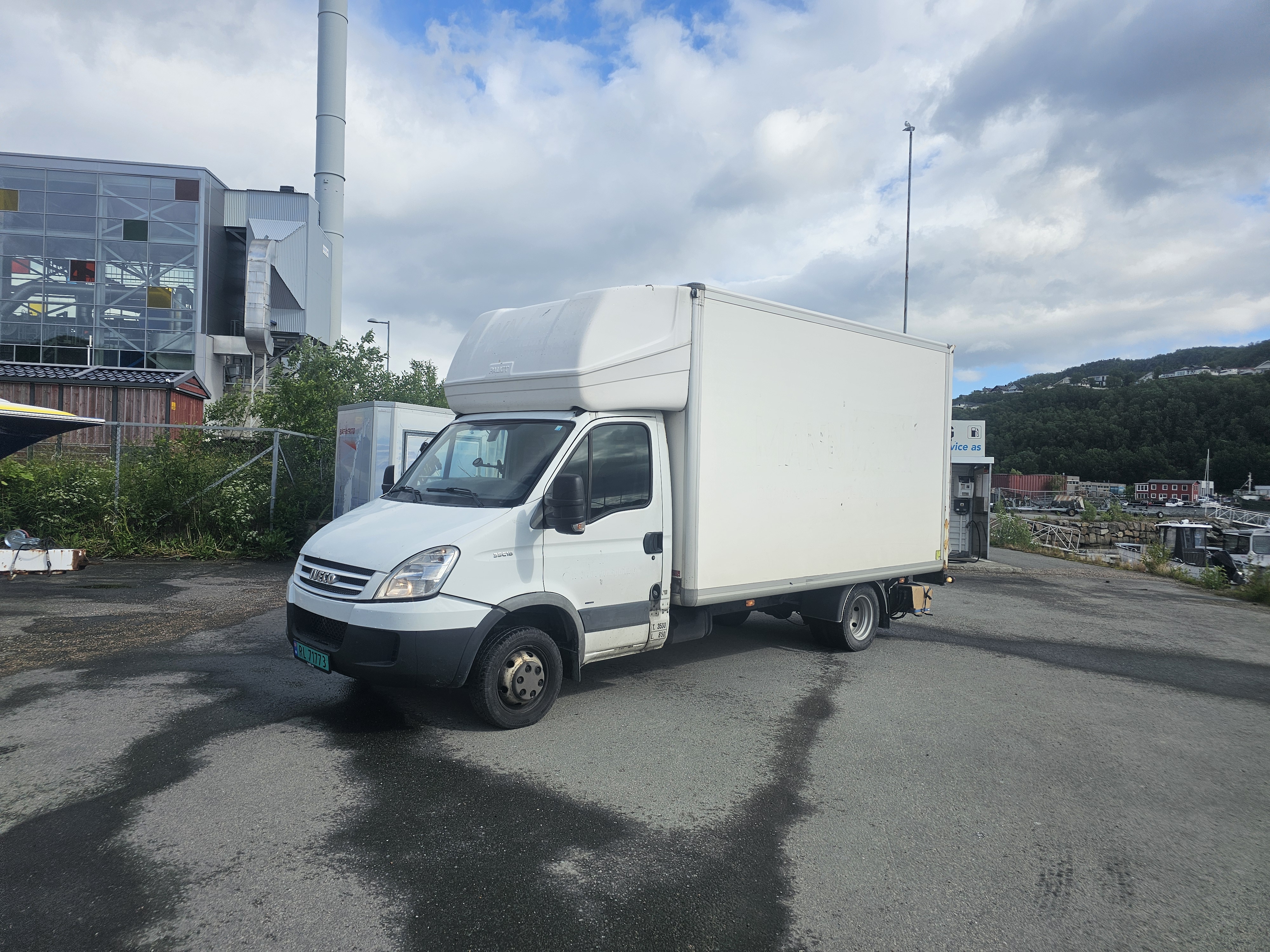 Iveco skap bil