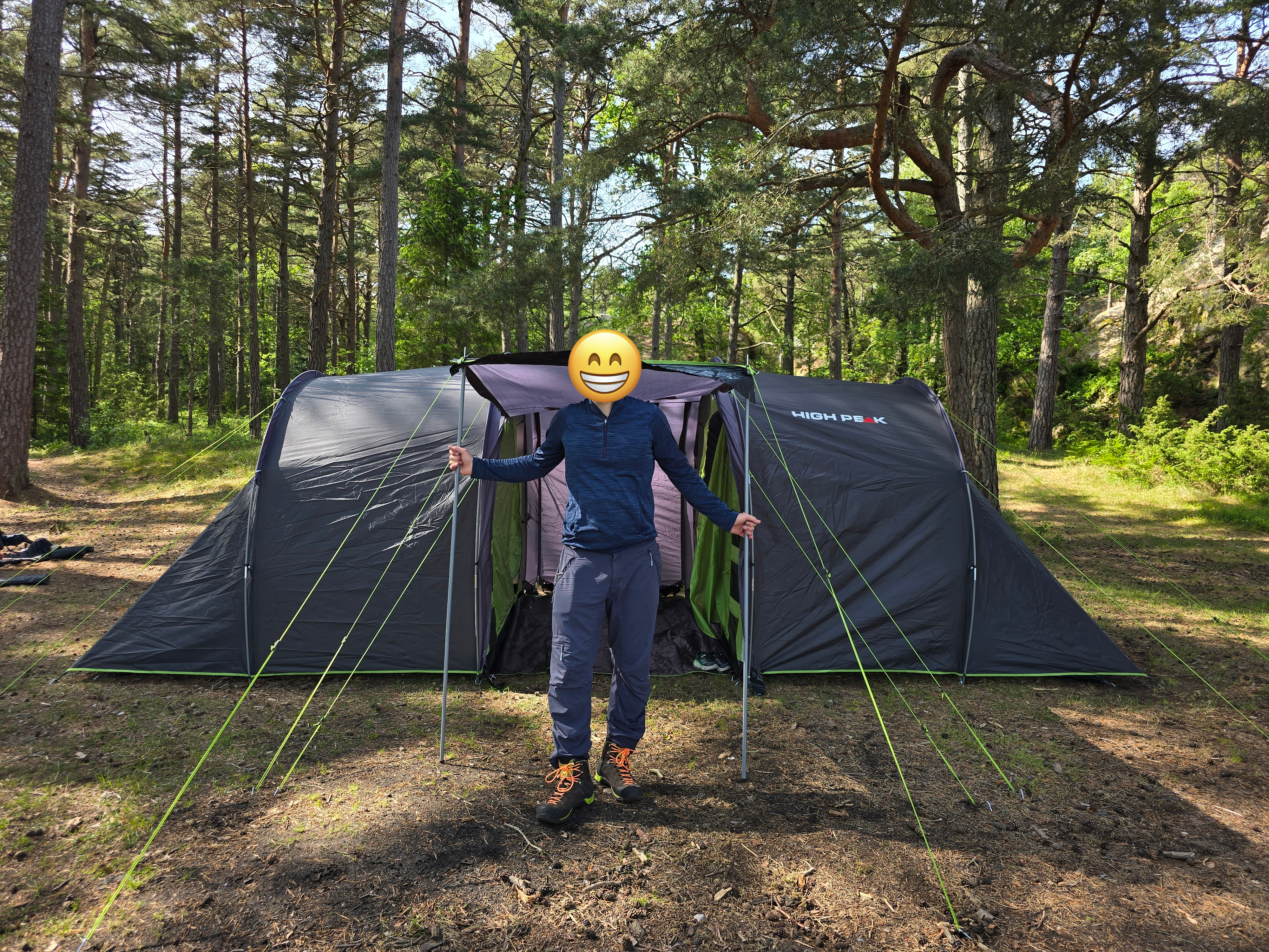 Family camping package for 4 – high peak tauris 6 tent + sleeping gear
