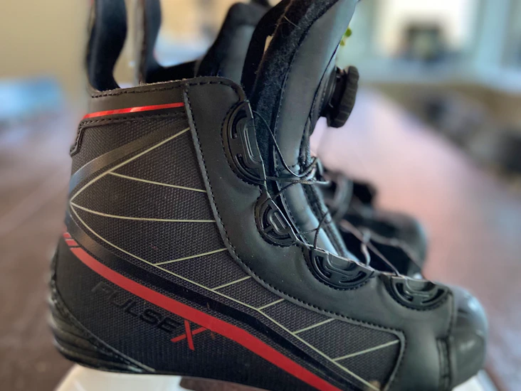 Skridskor hockey barn strl 36