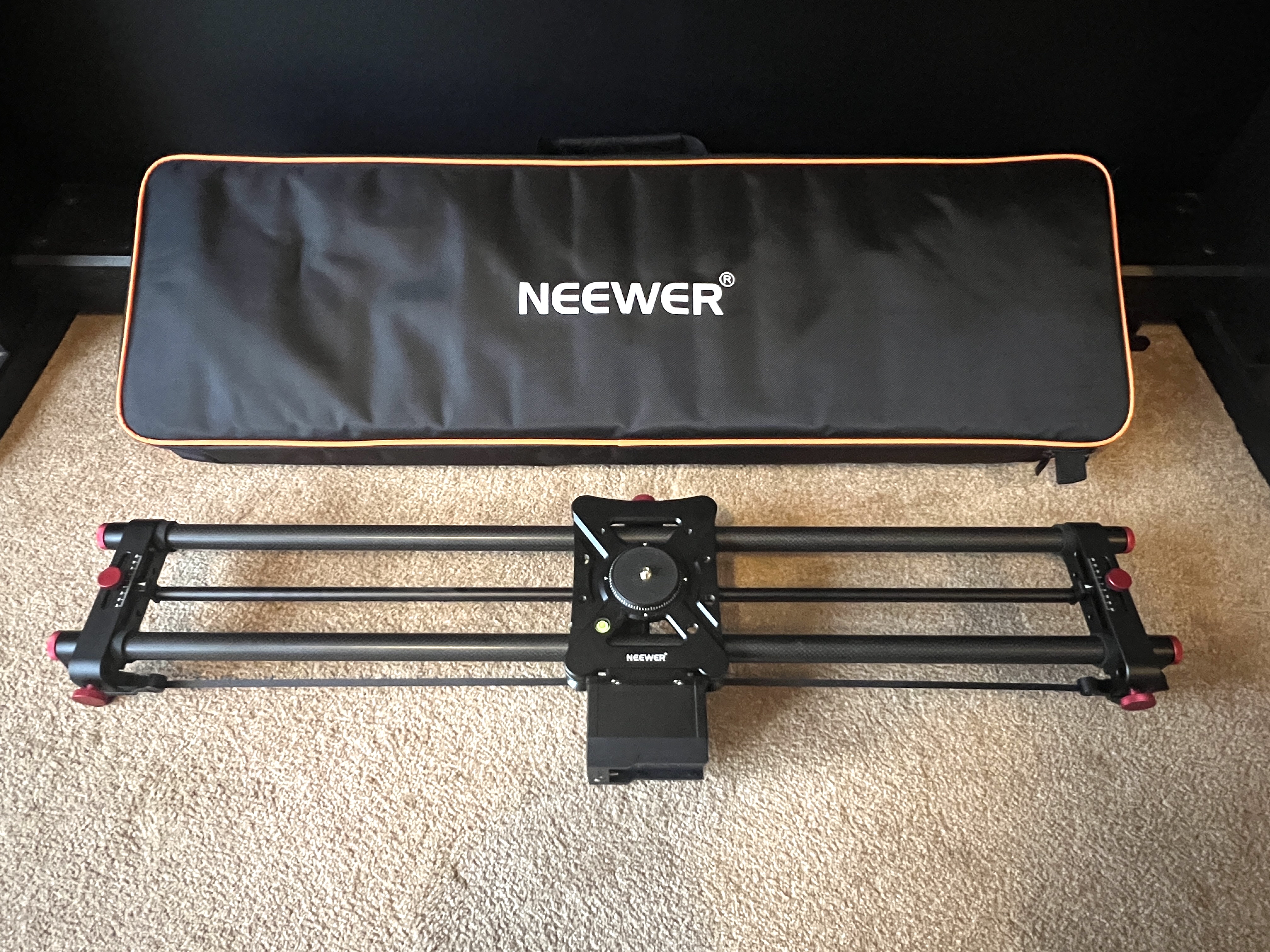 Motorised slider neewer