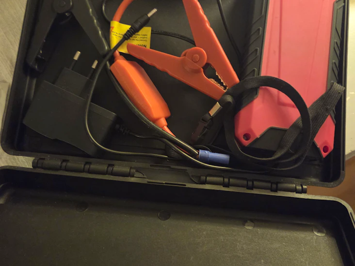 Hjälpstart jumpstart 12 v