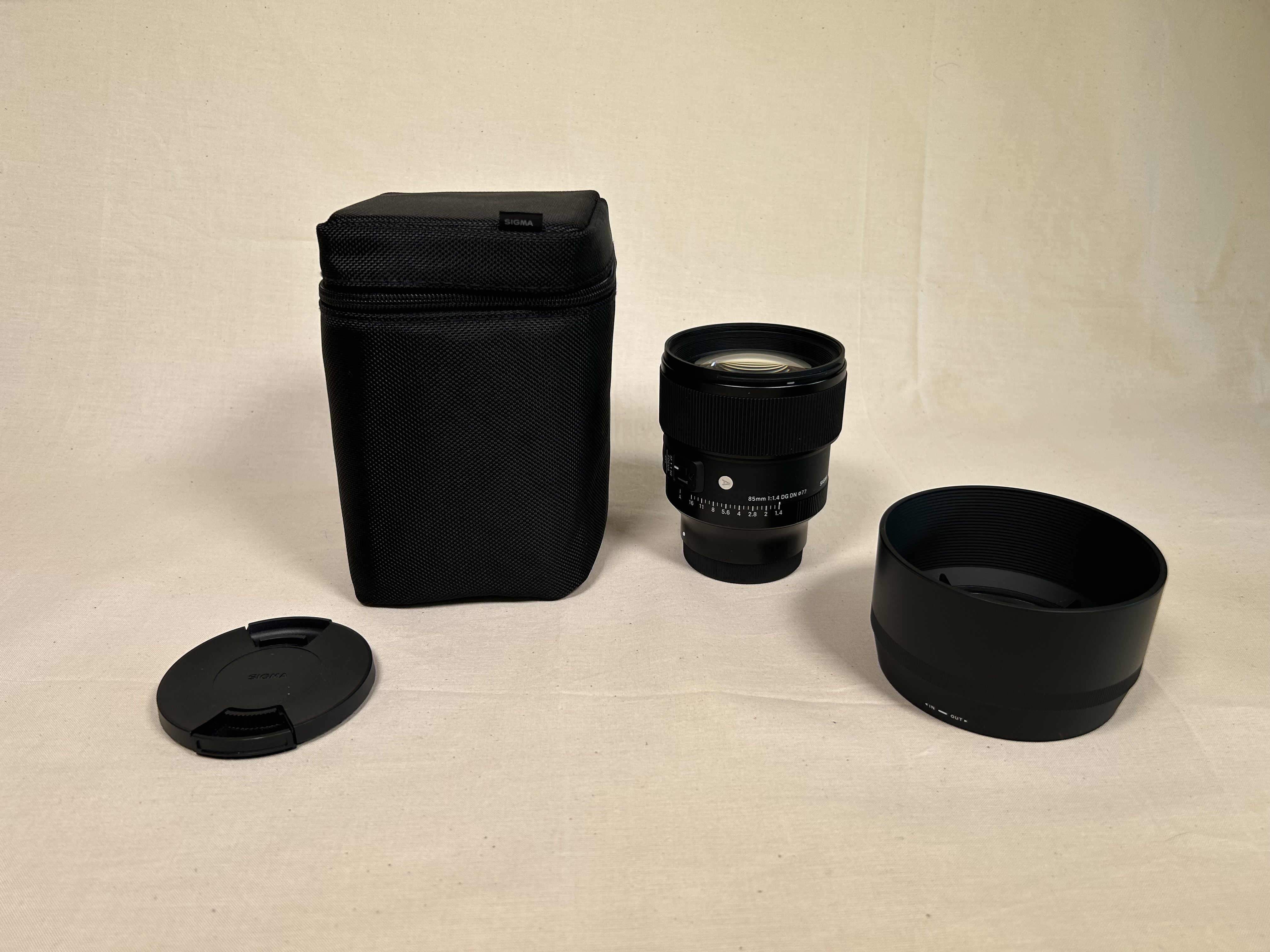 Sony e mount - sigma 85mm f1.4 art lens 