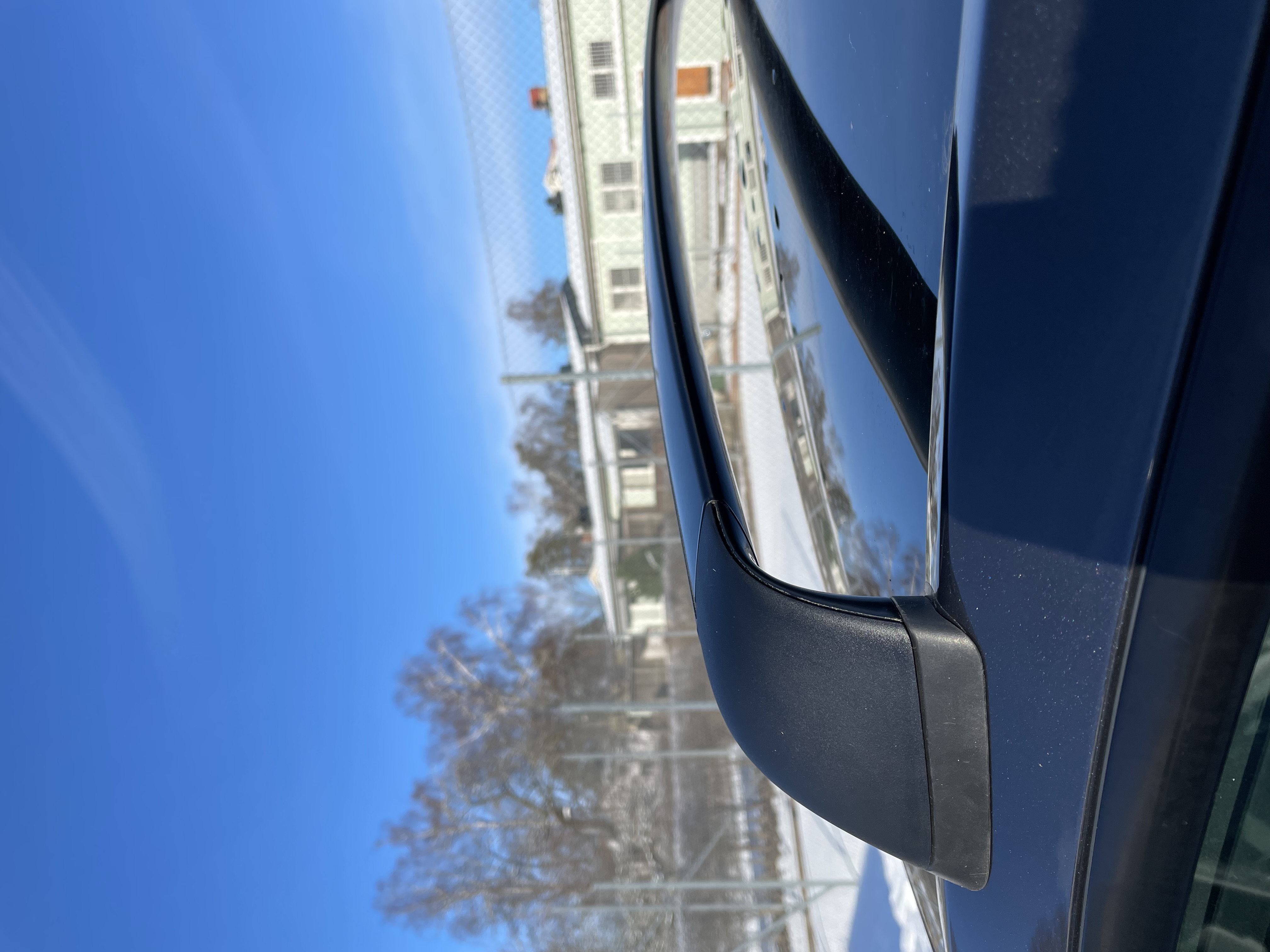 Takräcken/lastbågar tesla modell y, original