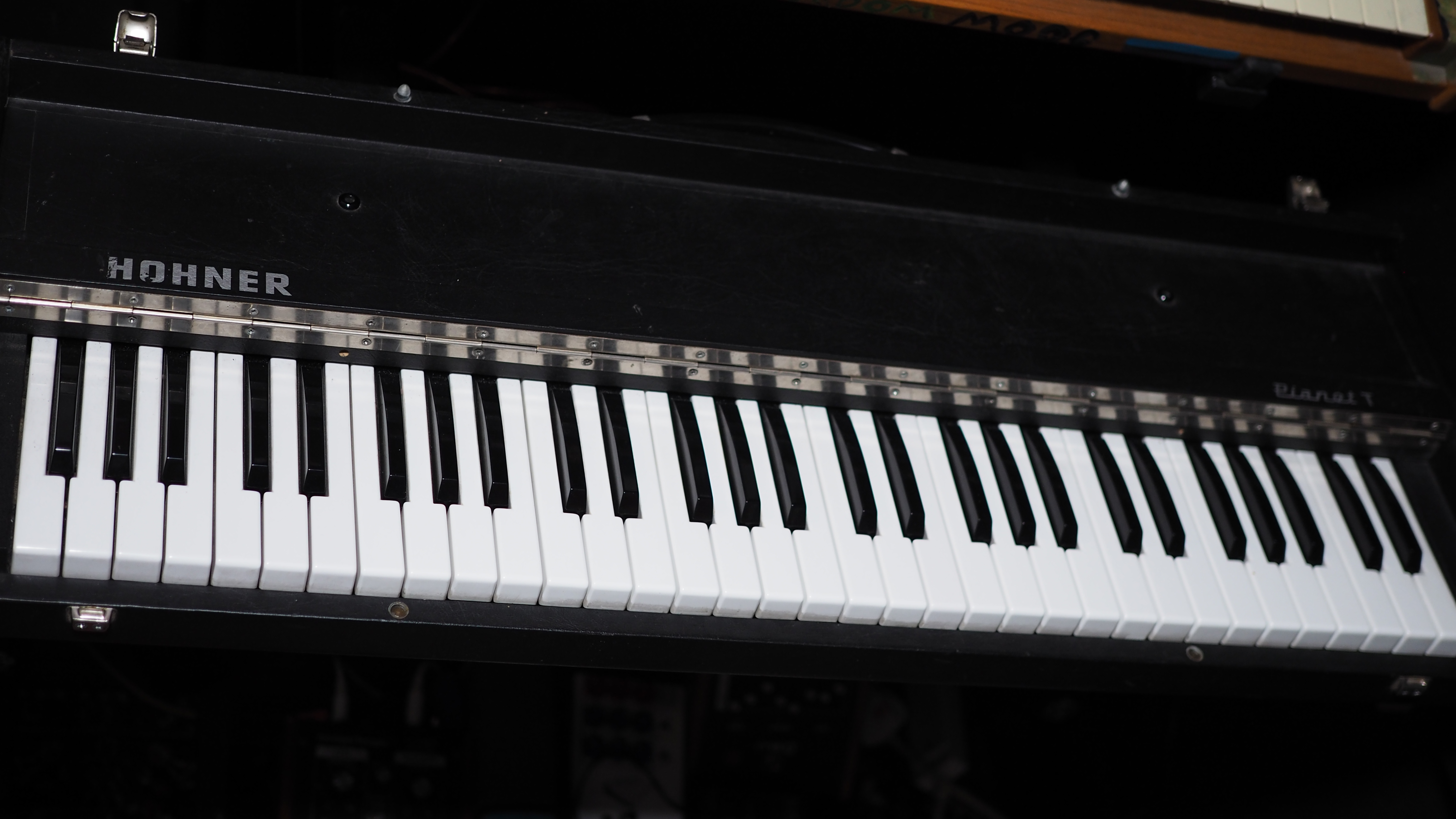 Hohner pianet t rhodes sound piano