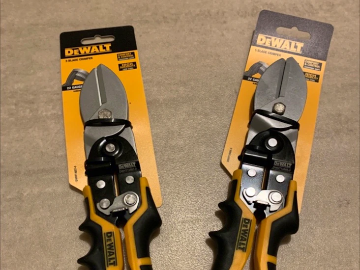 Takrenne nedløpsrør sammenkobler