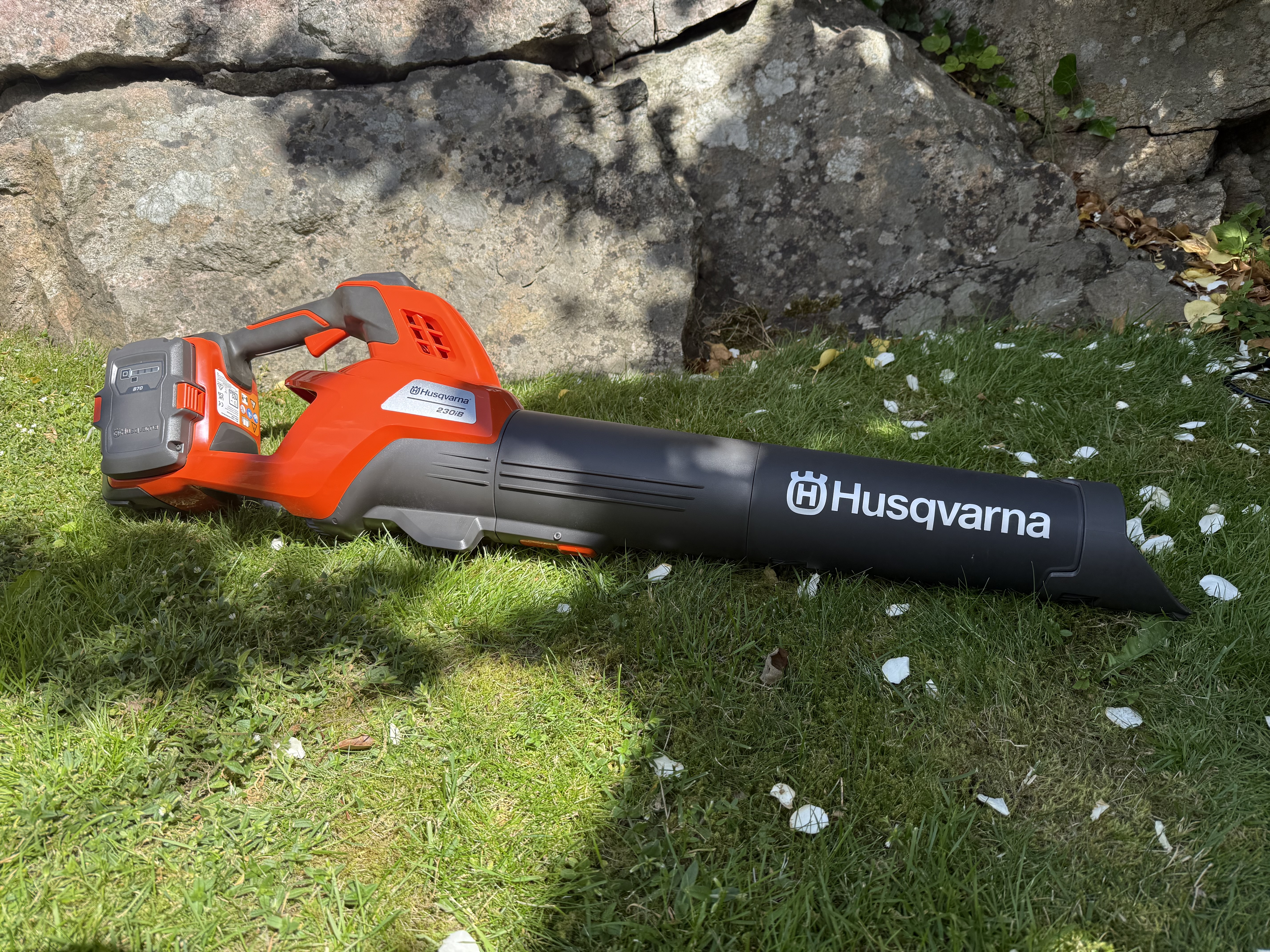 Husqvarna 230ib – batteridriven lövblås