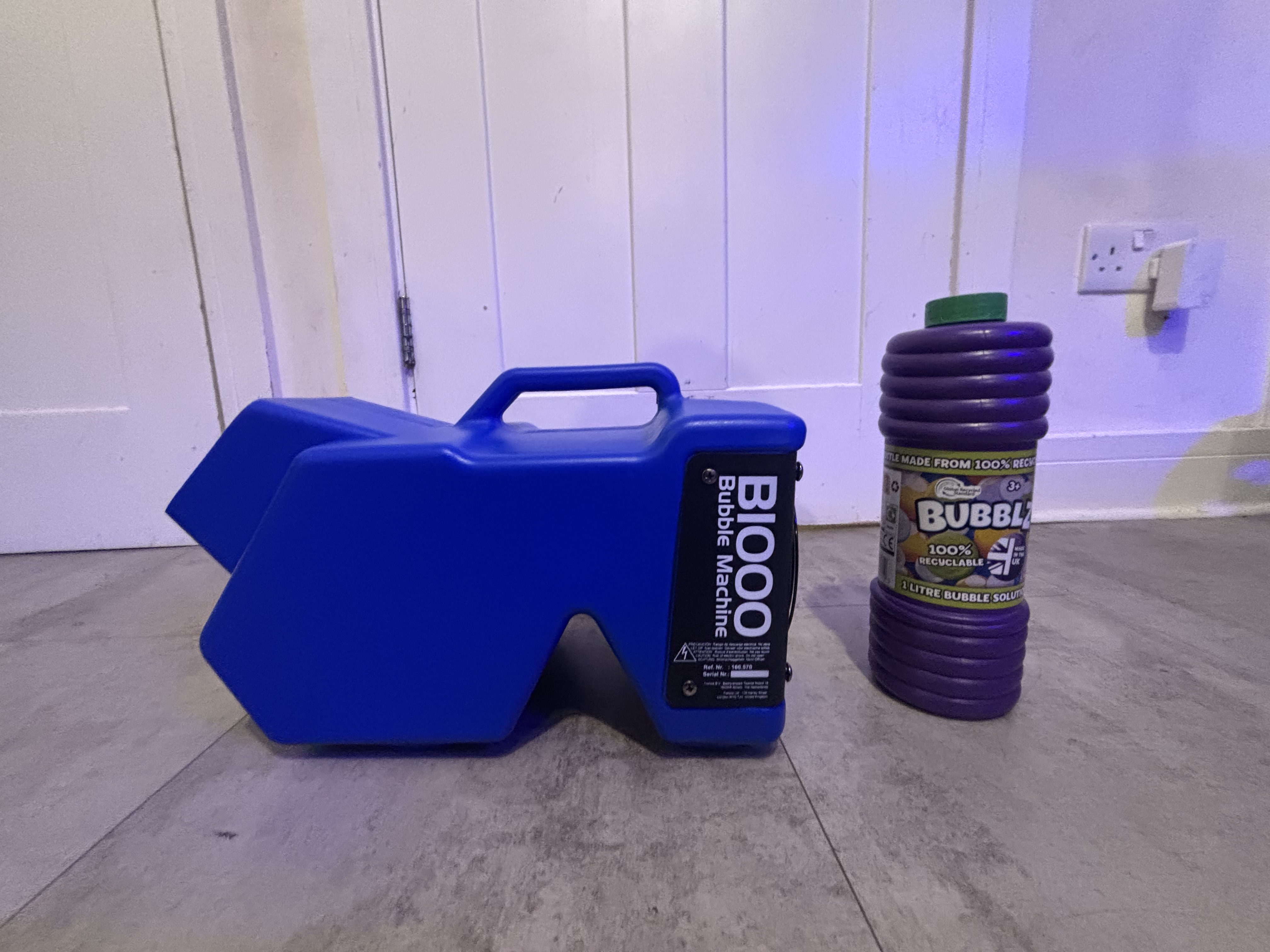 🫧 let the bubbles begin! 🎉 beamz b1000 bubble machine + 500ml free!