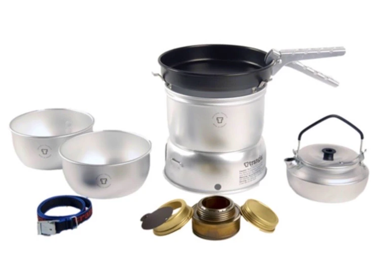 Stormkjøkken med kjele, panne, gass inkludert