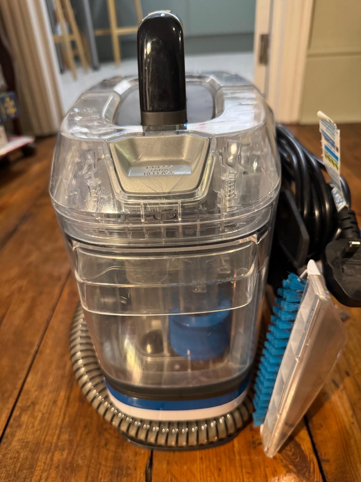 Vax home and car carpet cleaner  