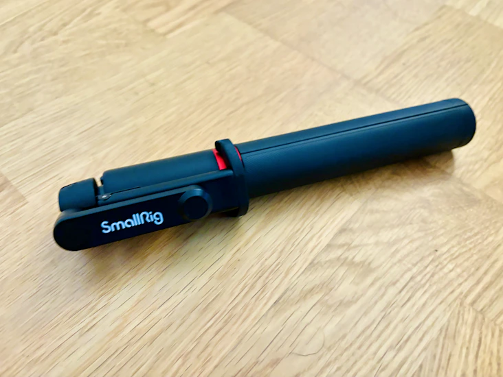 Smallrig: selfie stick and tripod for smartphones
