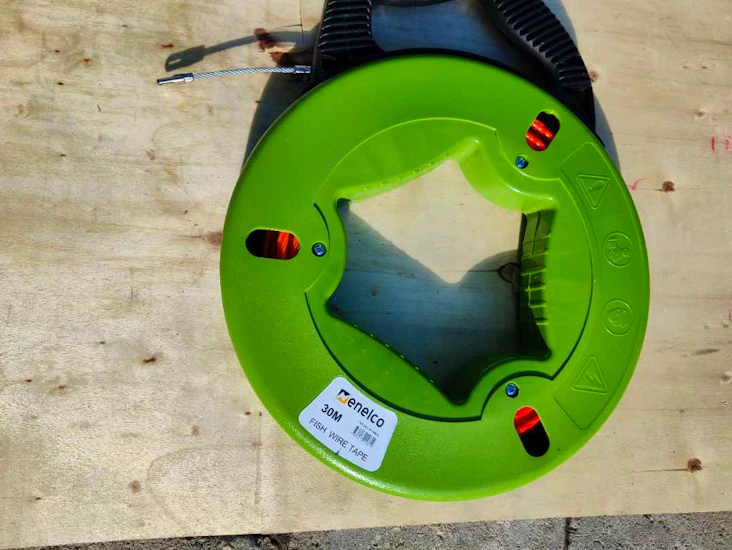 Dragfjäder för kabeldragning