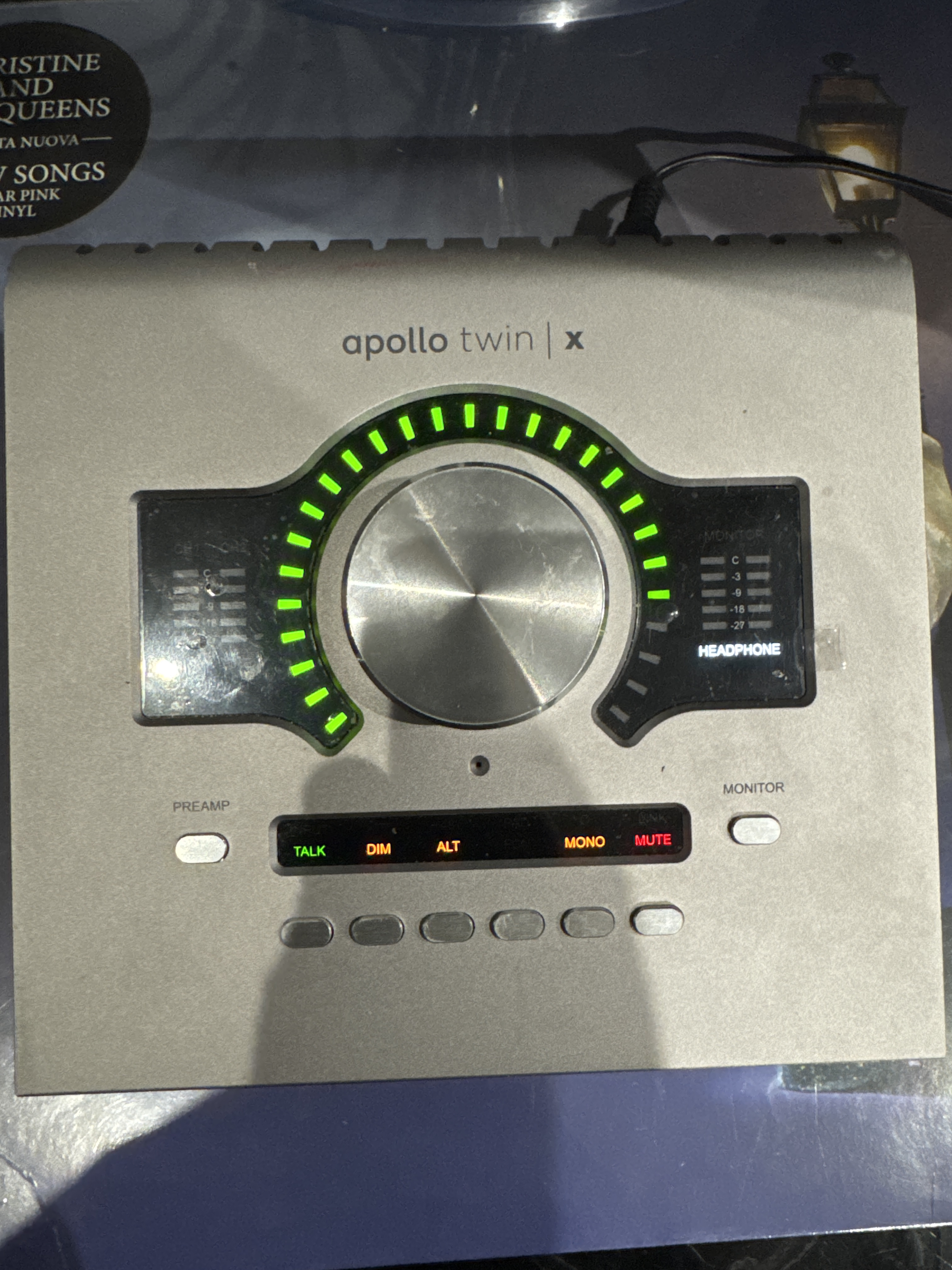 Universal audio apollo twin x gen 2