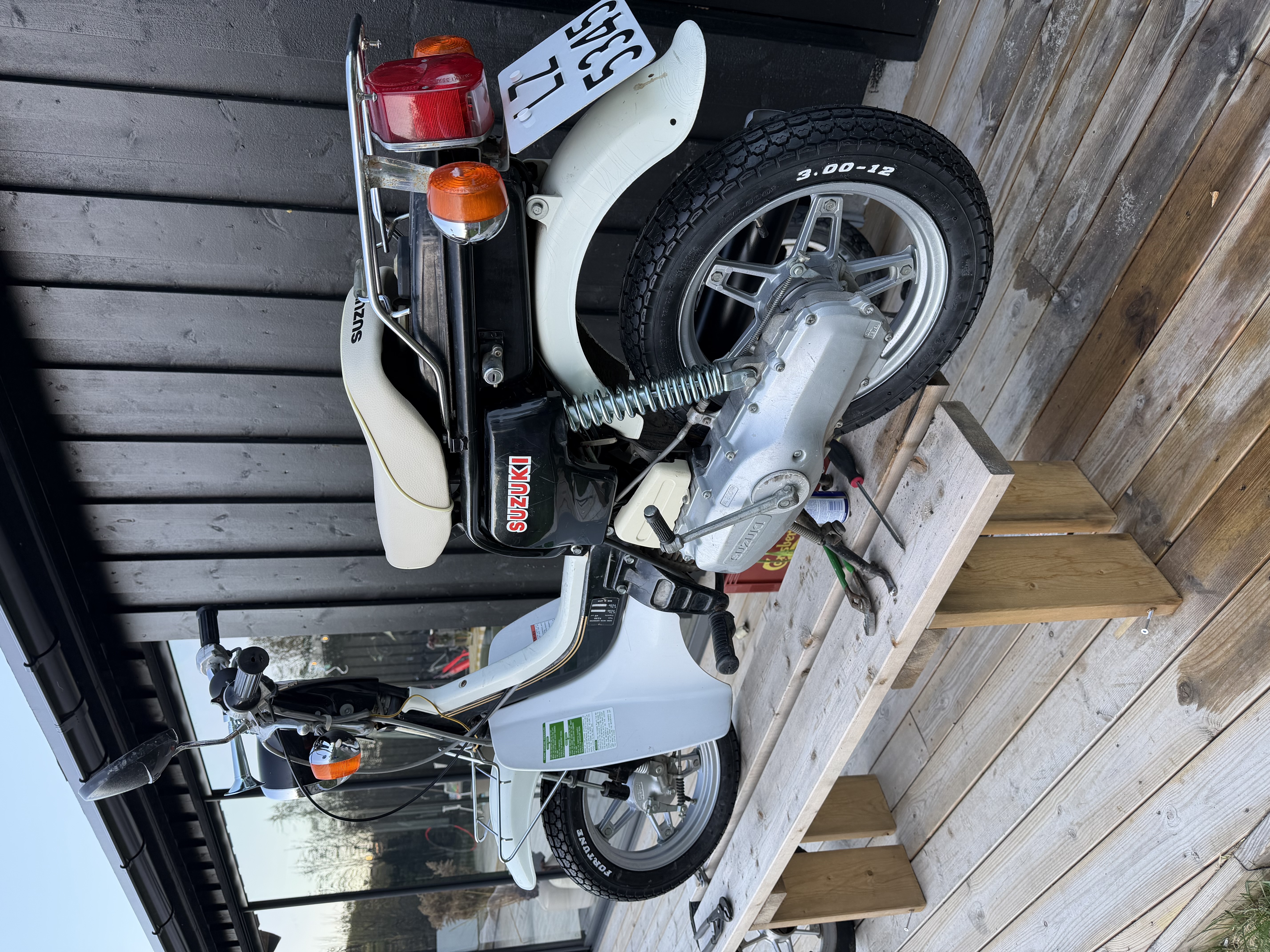 Suzuki fz
