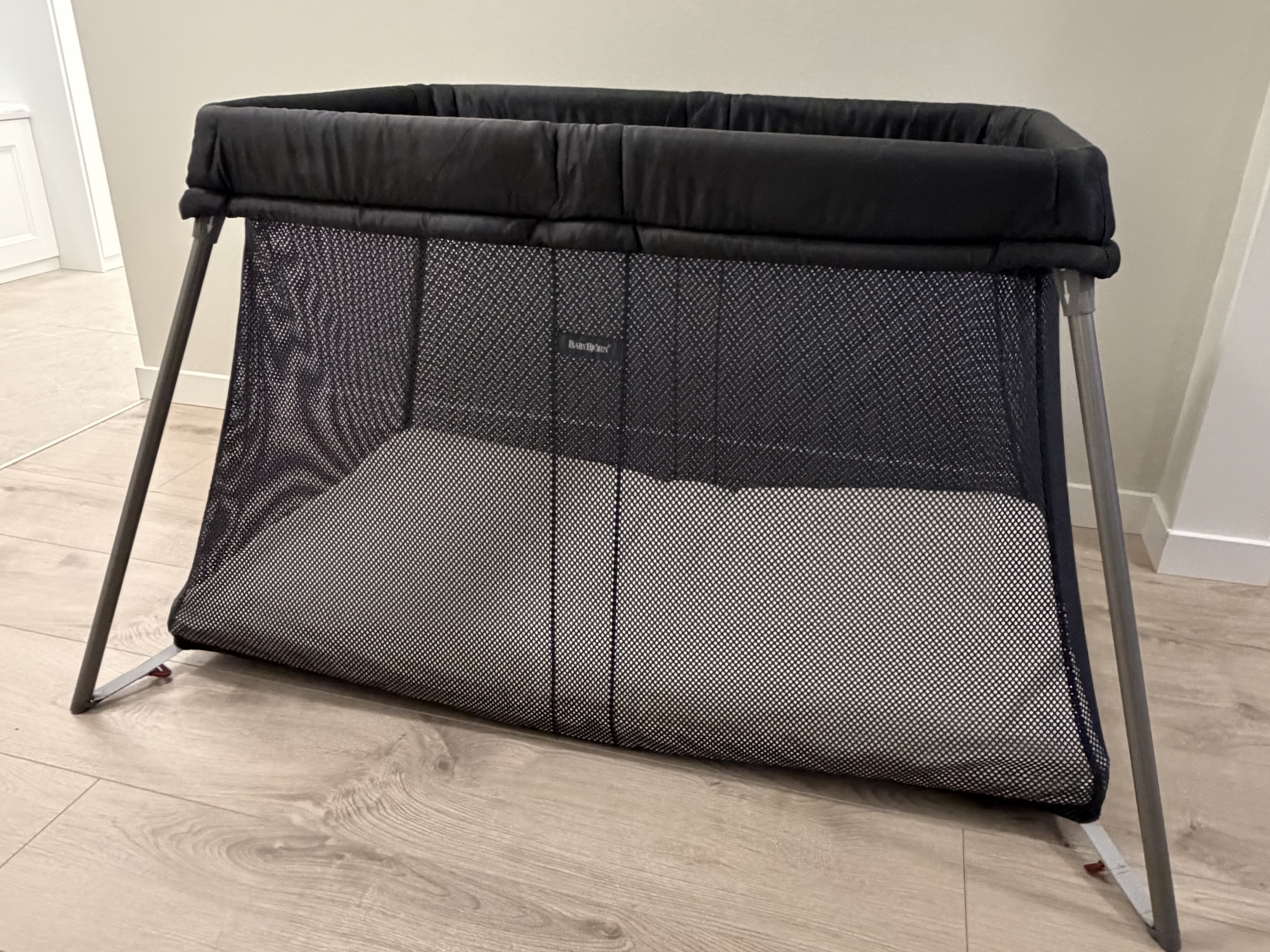 Babybjörn resesäng light