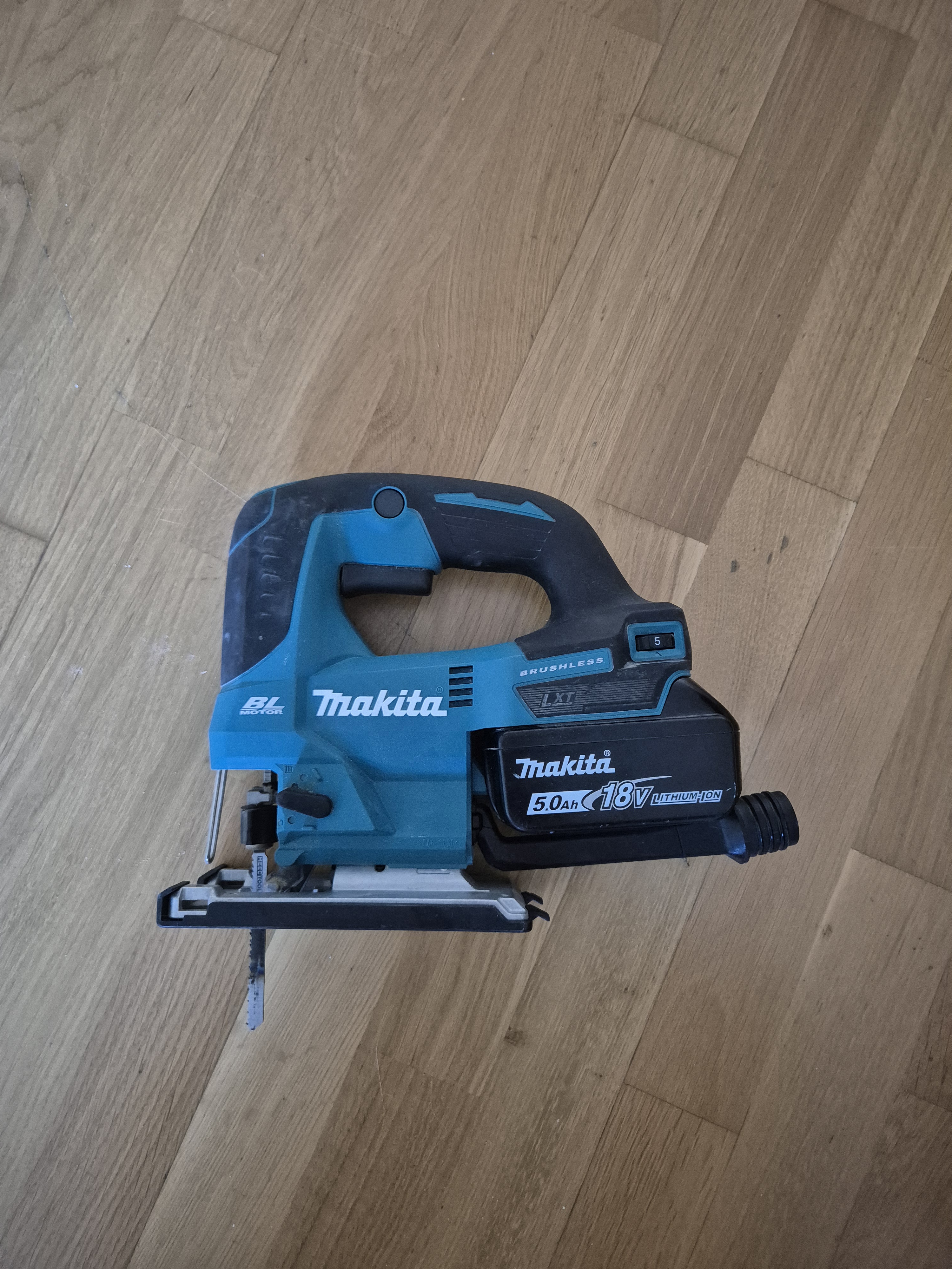 Makita djv184 sticksåg