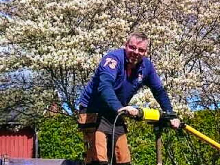 Monteringsmaskin för markskruv