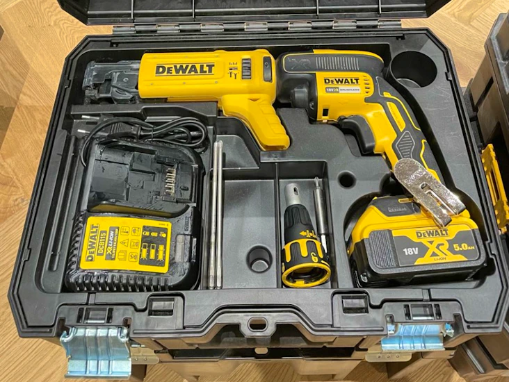 Gipsskrutrekker med automat (dcf620)