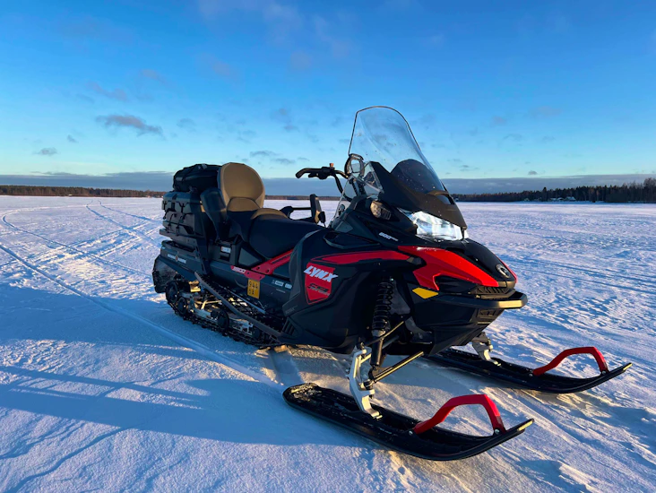 Vuokrataan lynx 59 ranger 600 ace