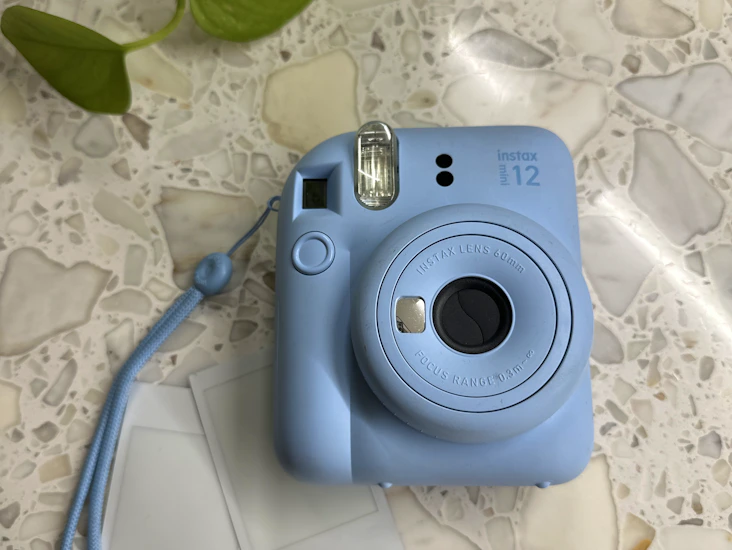 Instax mini 12 -polaridkamera