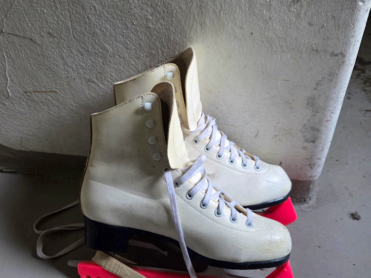 Kunstskøyter str. 38