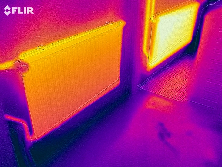Flir one pro -lämpökamera, android (+puhelin)