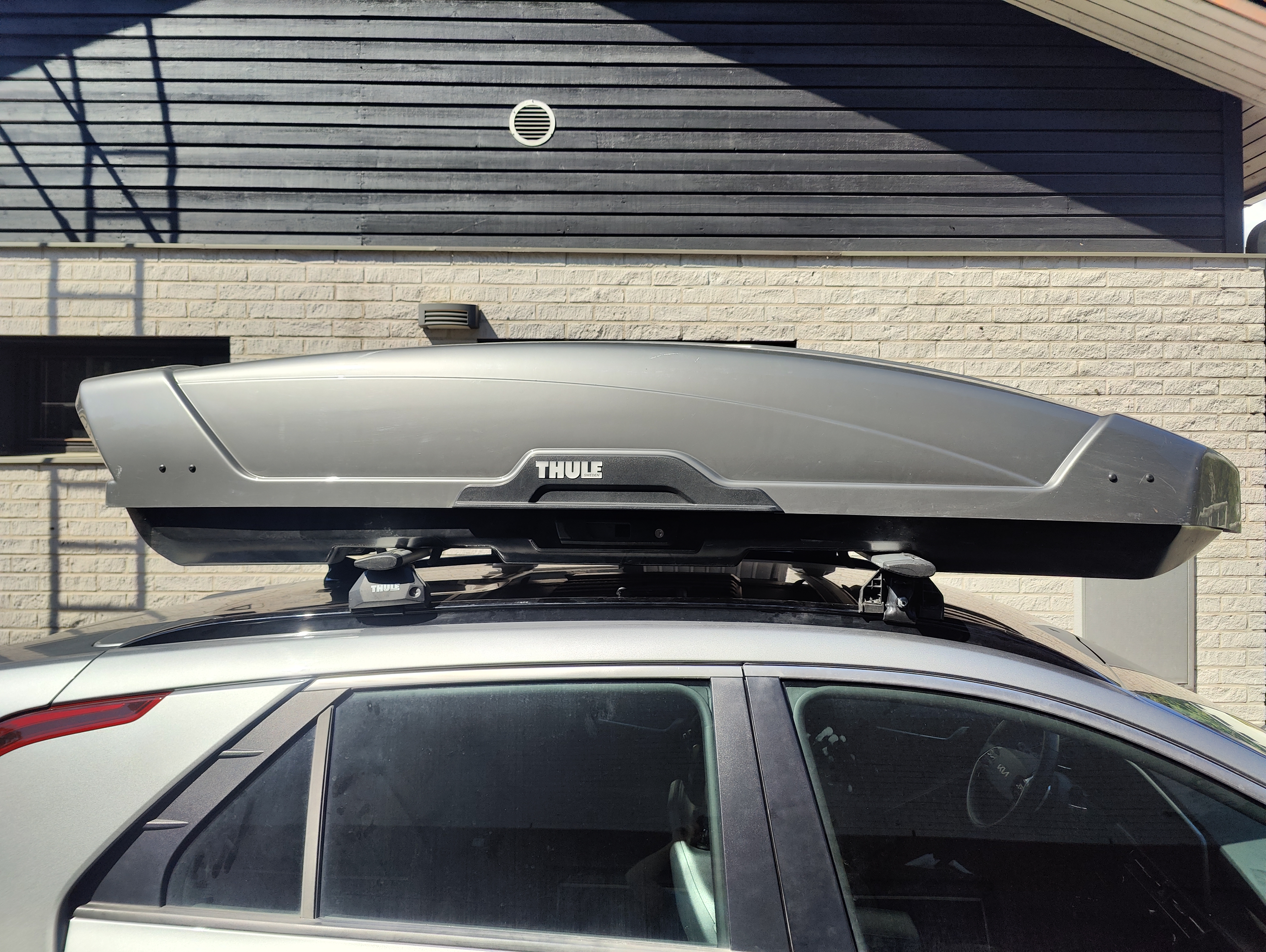 Thulen suurin suksiboksi motion xt xxl