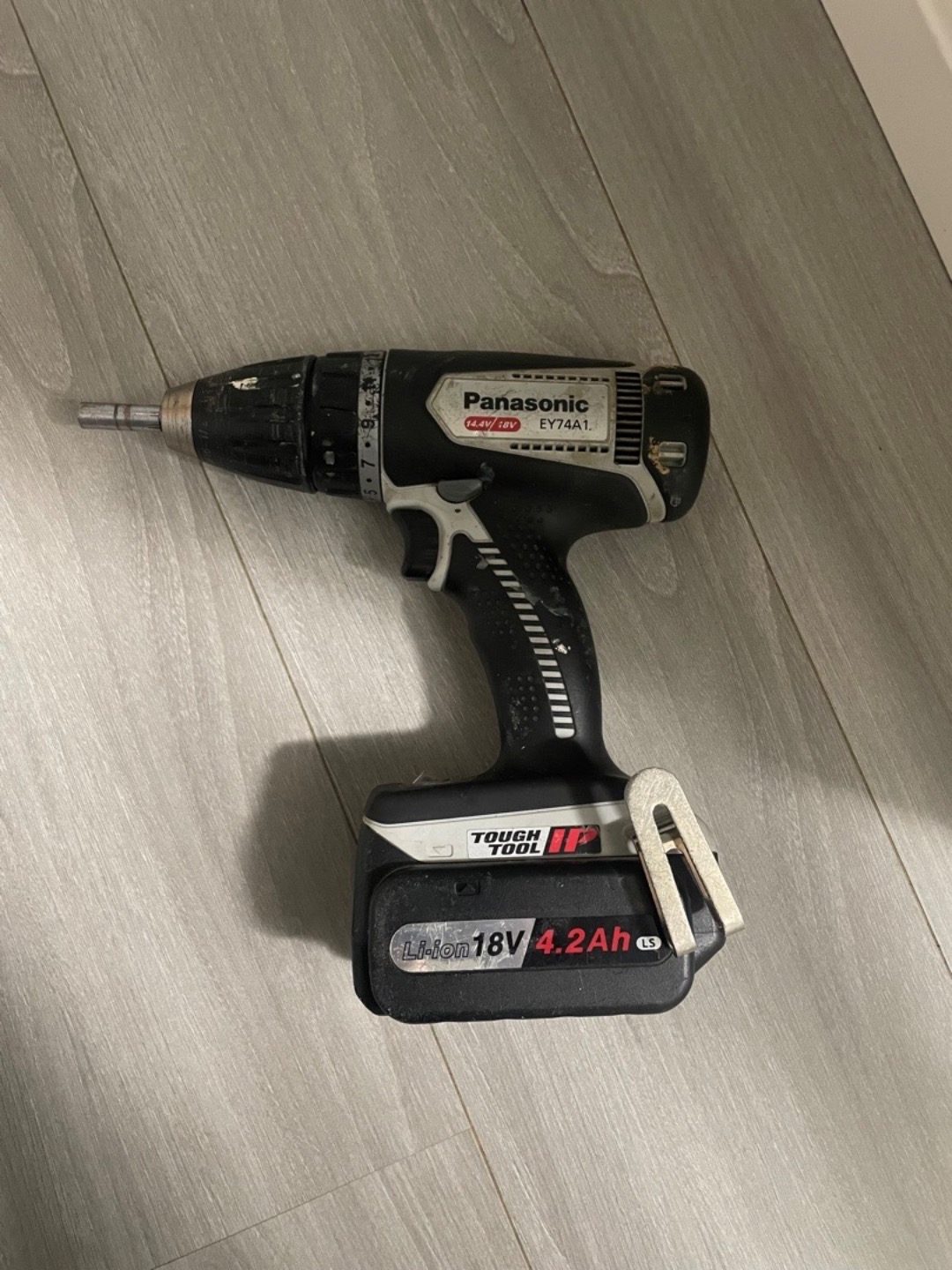 Panasonic drill leies ut