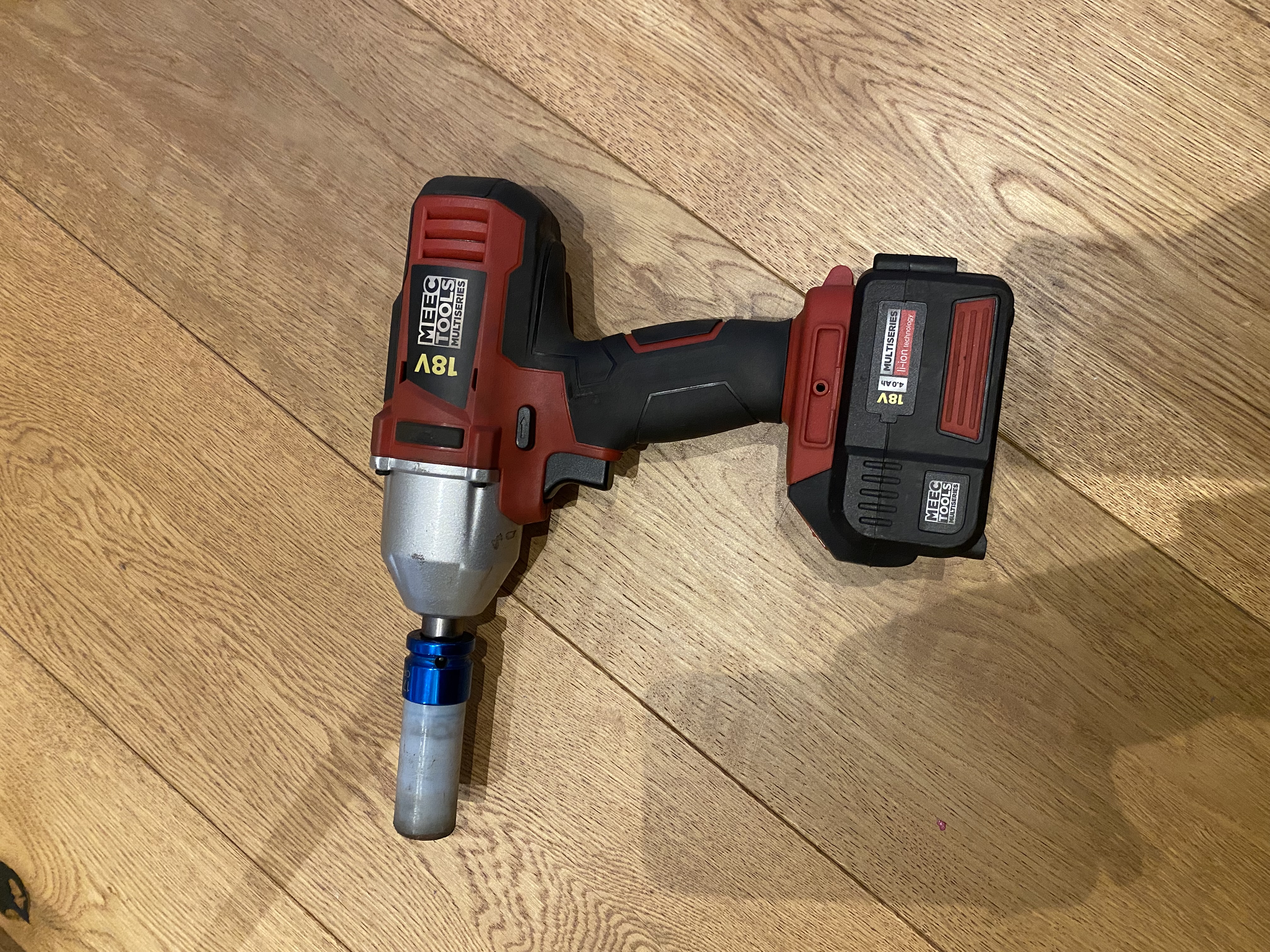 Mutterdragare inkl batteri och laddare