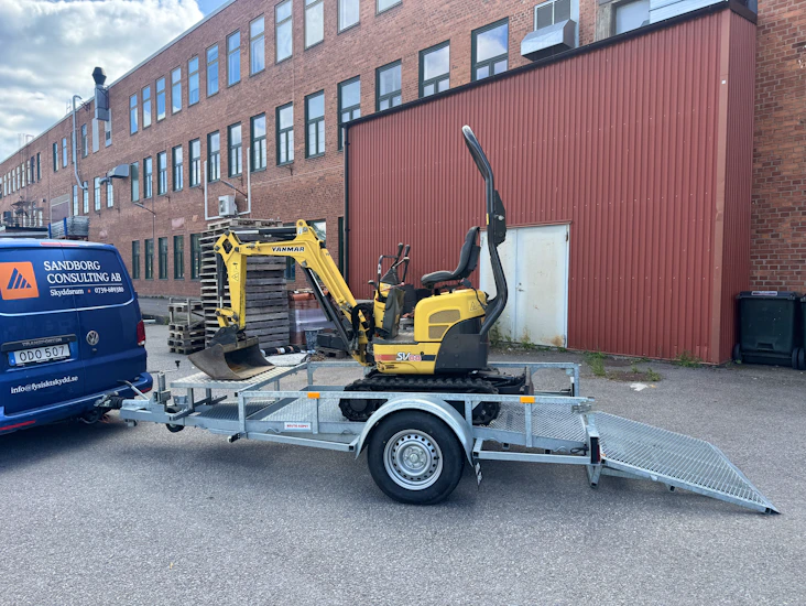 Minigrävare yanmar med trailer