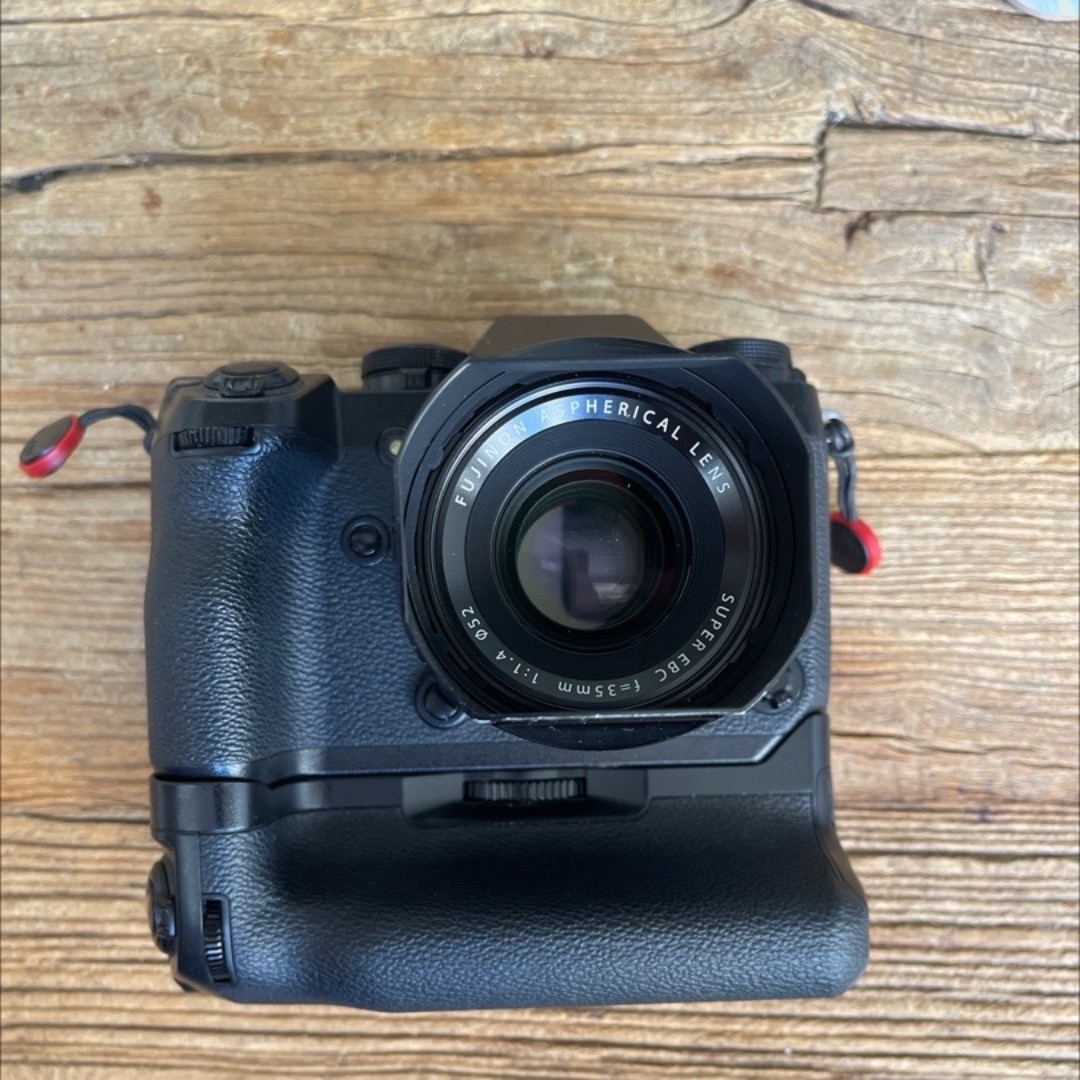 Proffskamera för bild och video fujifilm xh1