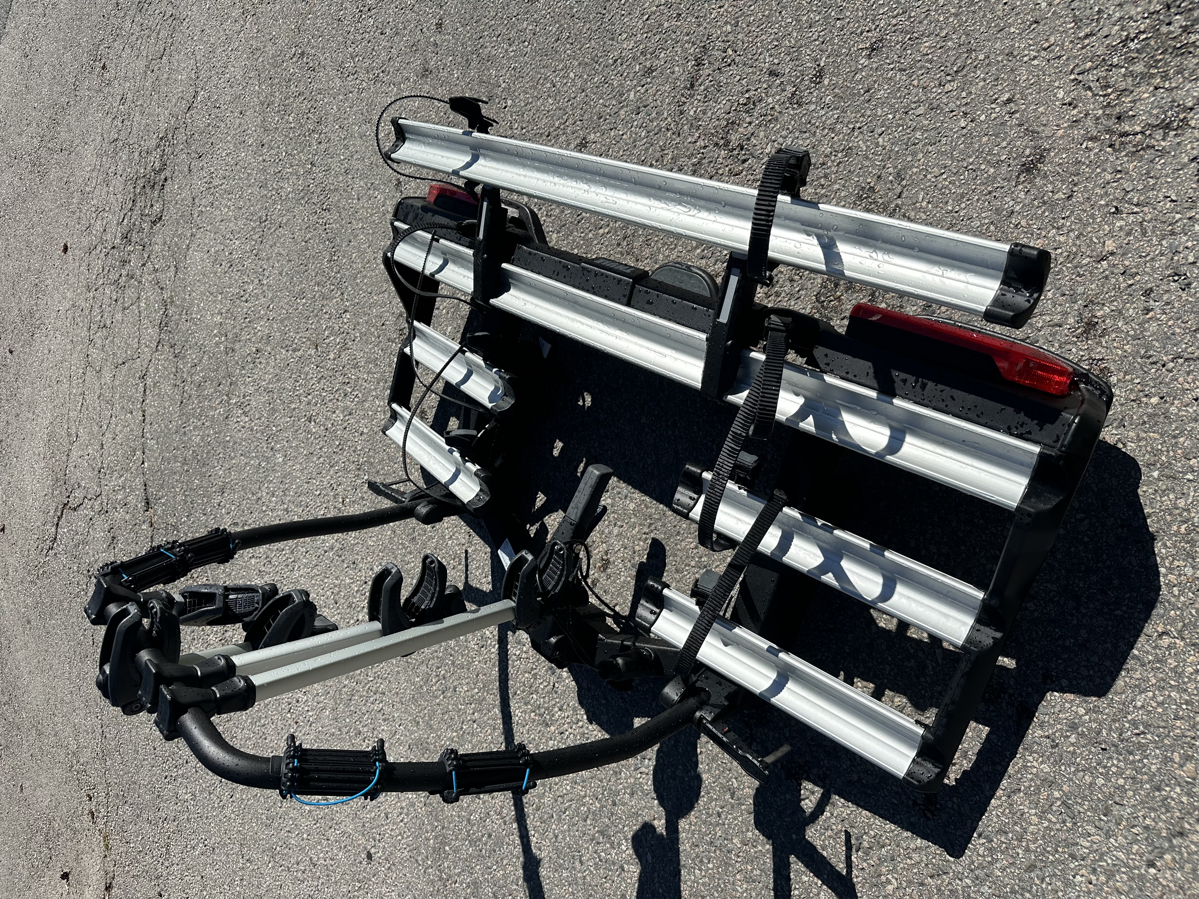 Thule for 4 stk carbon sykler