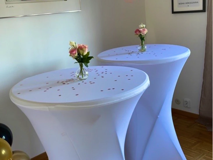 Ståbord med överdrag