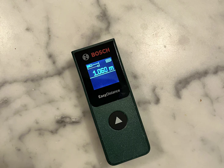 Lasermätare / avståndsmätare