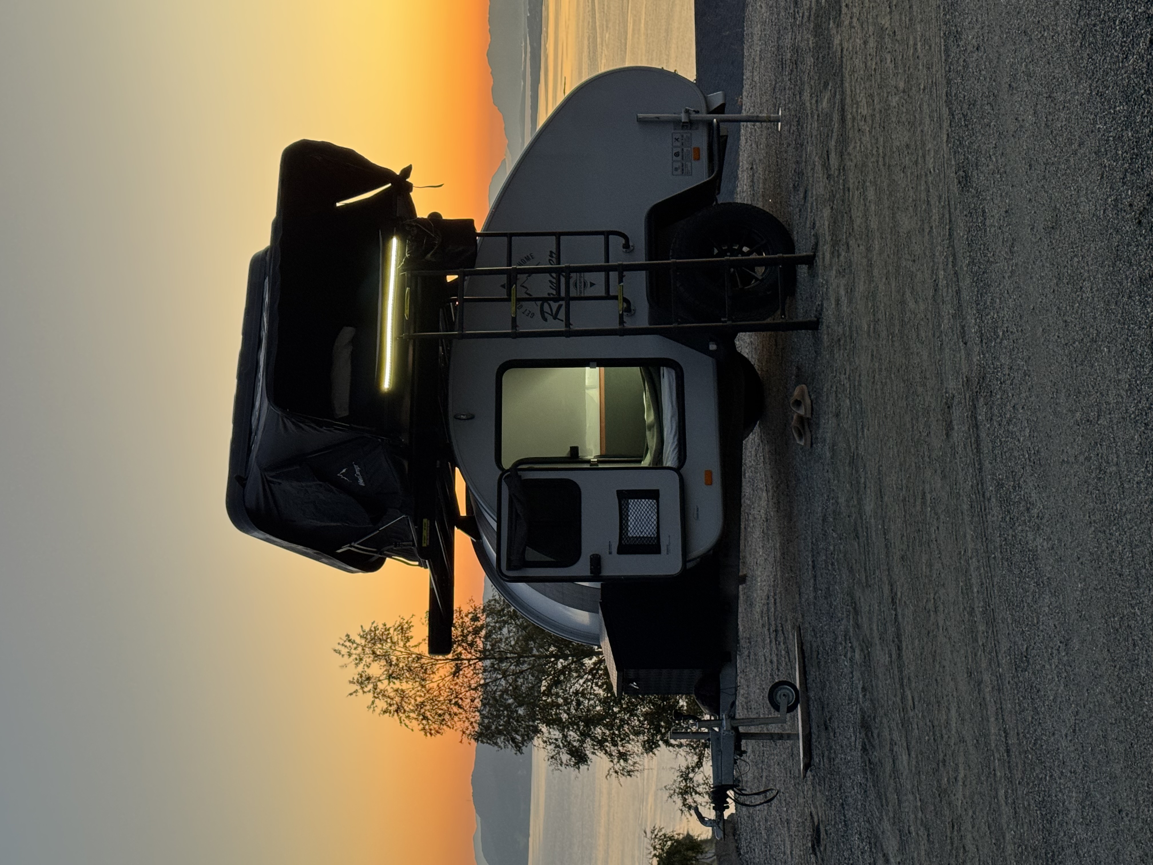 Hero camper