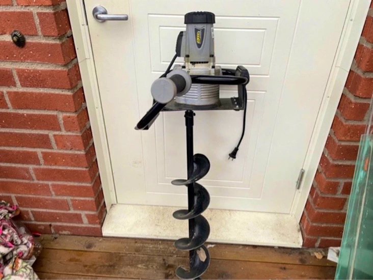 Meec elektrisk jordborr 1200w