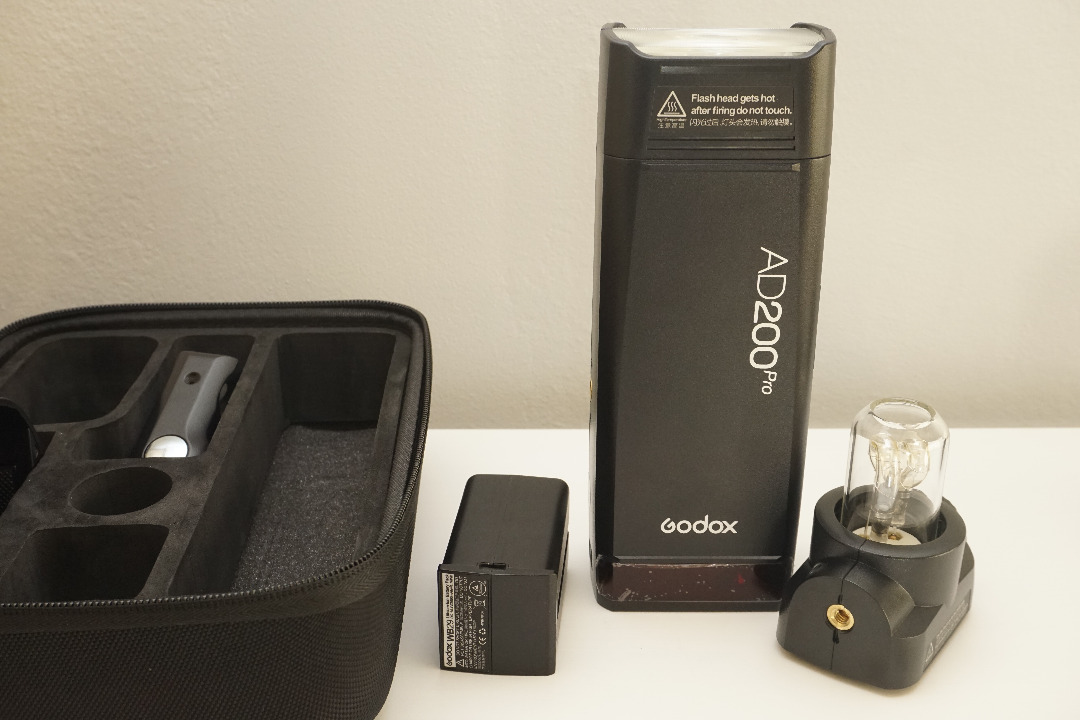 Godox ad200 pro