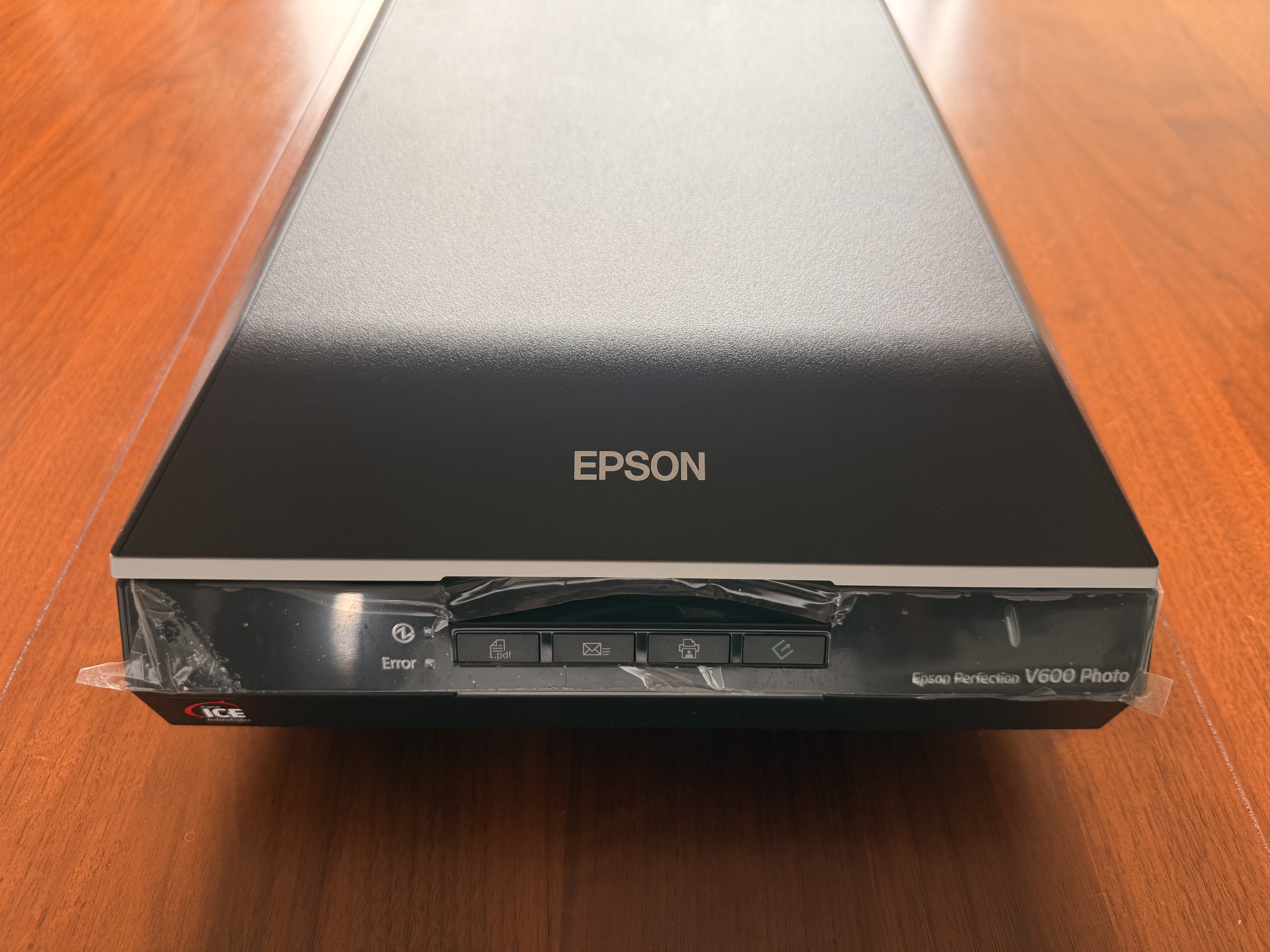 Epson perfection v600 photo scanner – scan your entire archive without buying one
