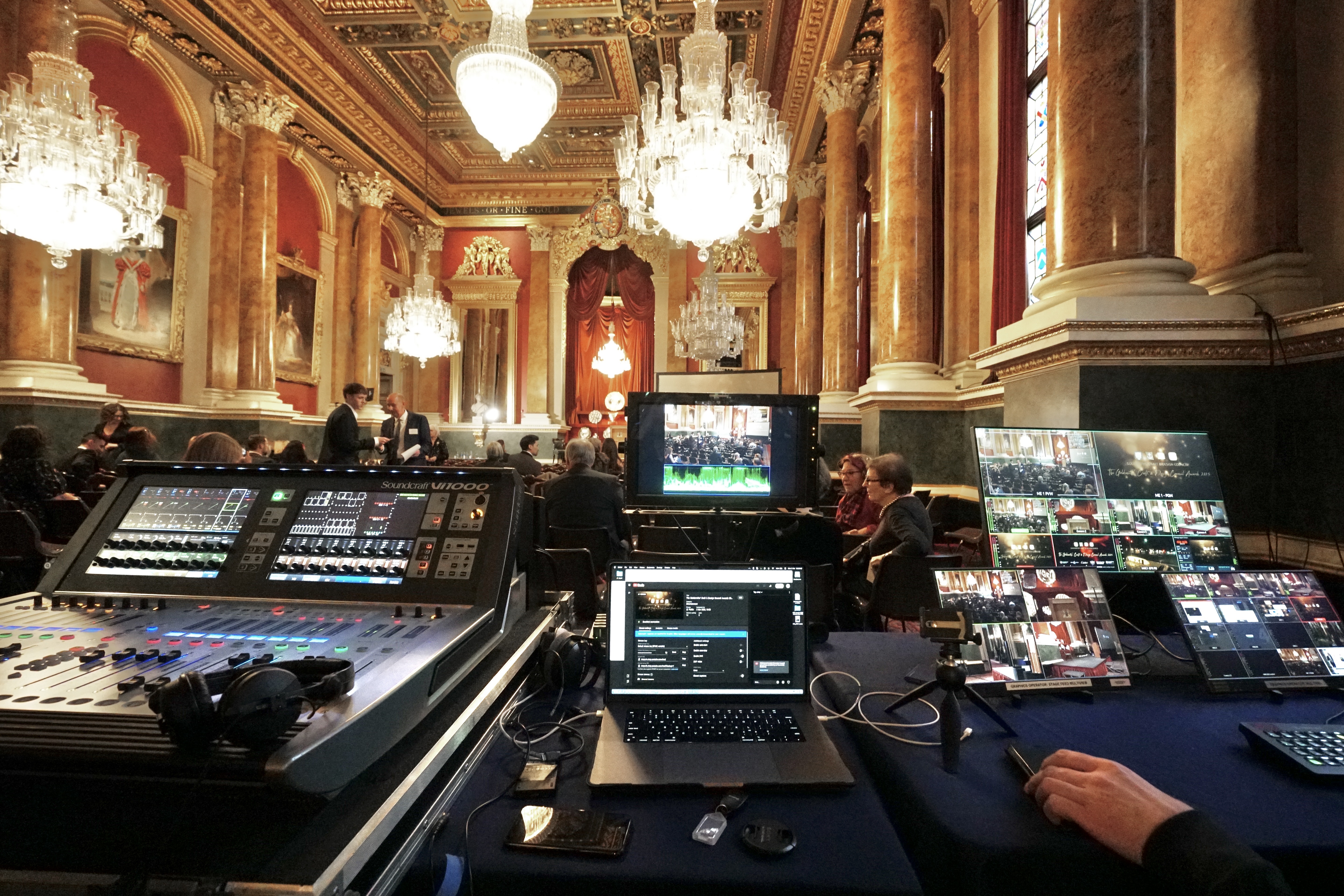 Live-streaming & a/v service