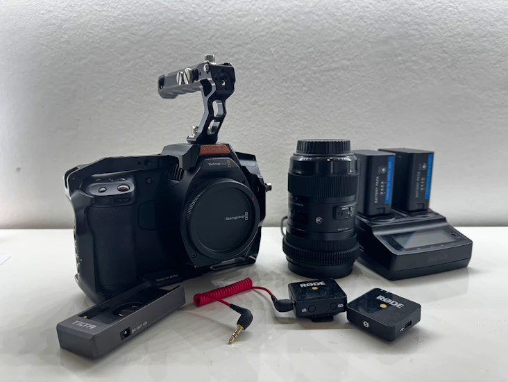 Blackmagic 6k pro / riggad för handhållet